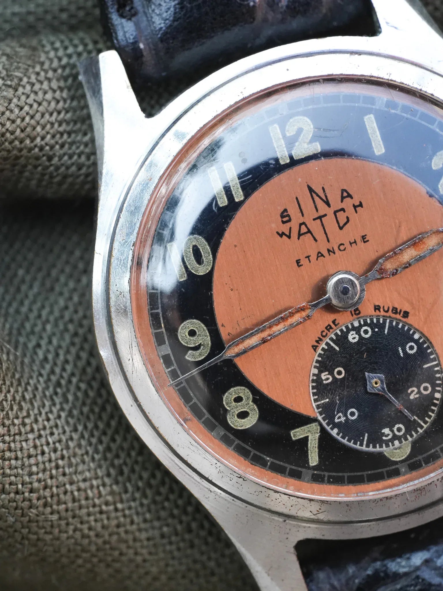 Sina Watch - WW2 Tuxedo Saumon - 1940s - Atelier Victor