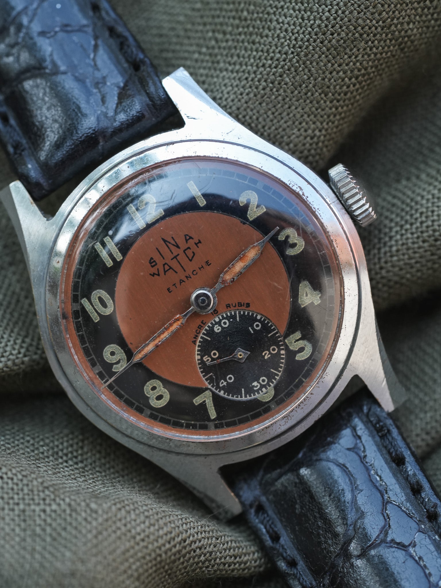 Sina Watch - WW2 Tuxedo Saumon - 1940s - Atelier Victor - Vintage Shop