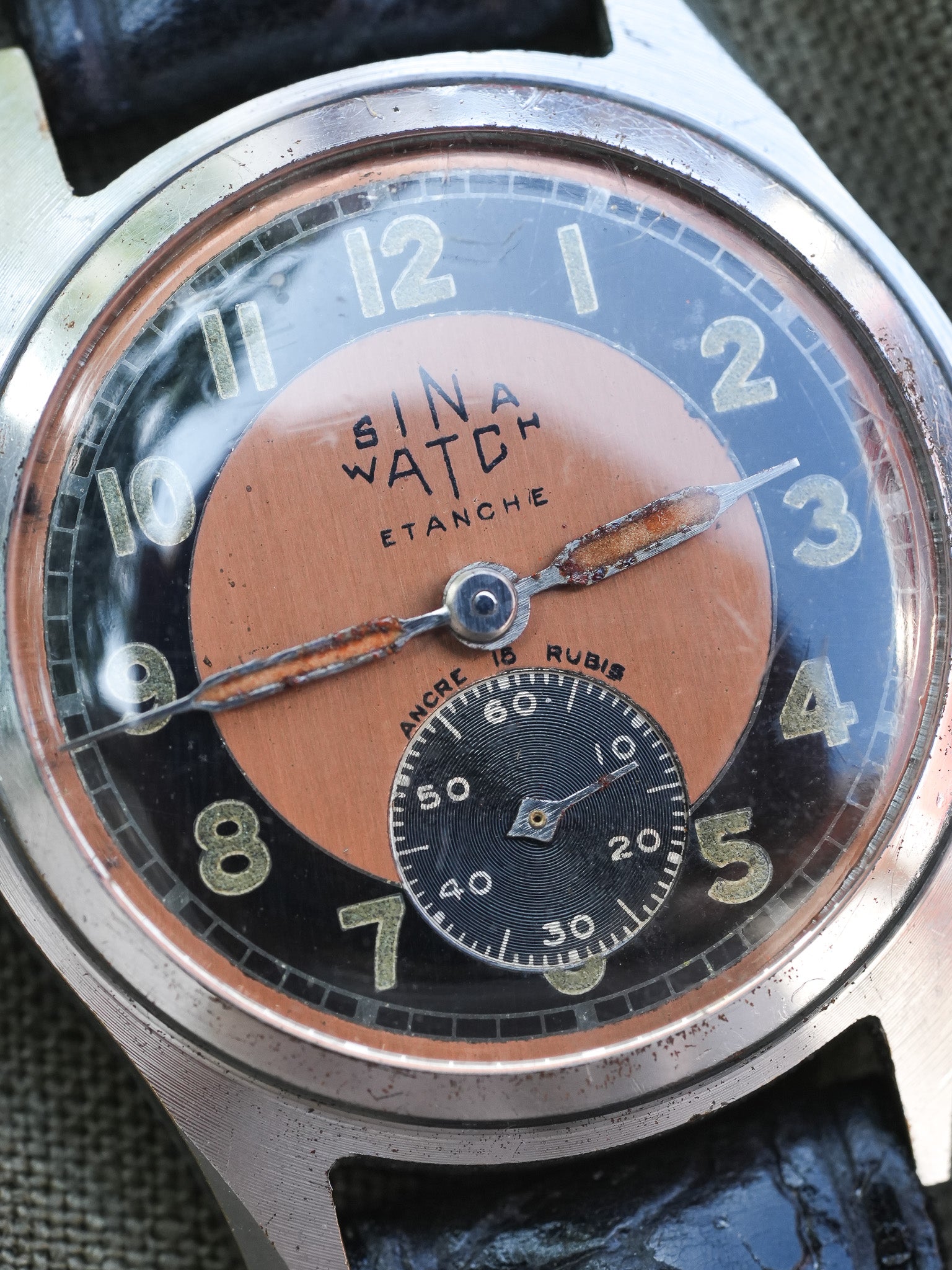 Sina Watch - WW2 Tuxedo Saumon - 1940s - Atelier Victor - Vintage Shop