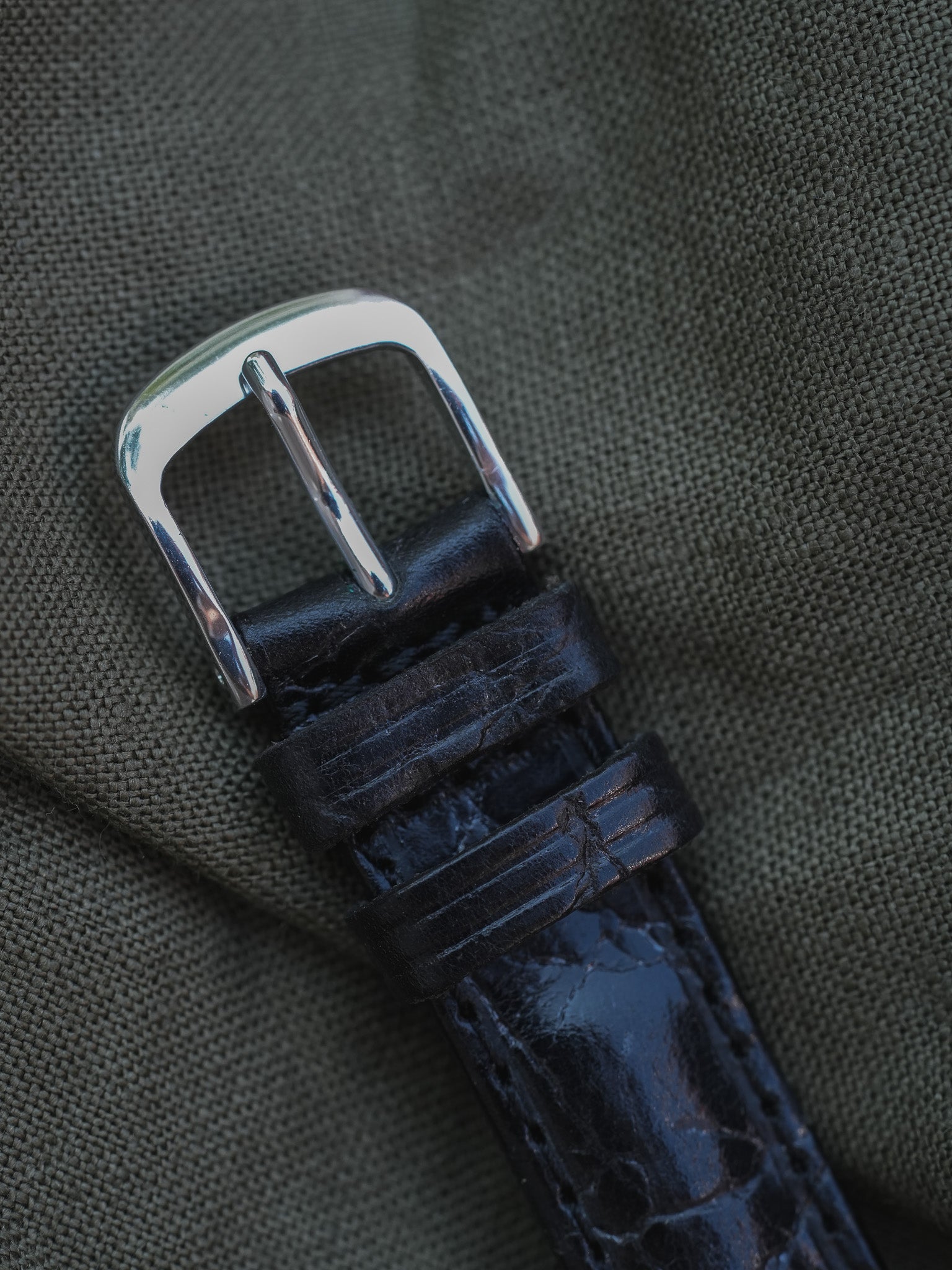 Sina Watch - WW2 Tuxedo Saumon - 1940s - Atelier Victor - Vintage Shop