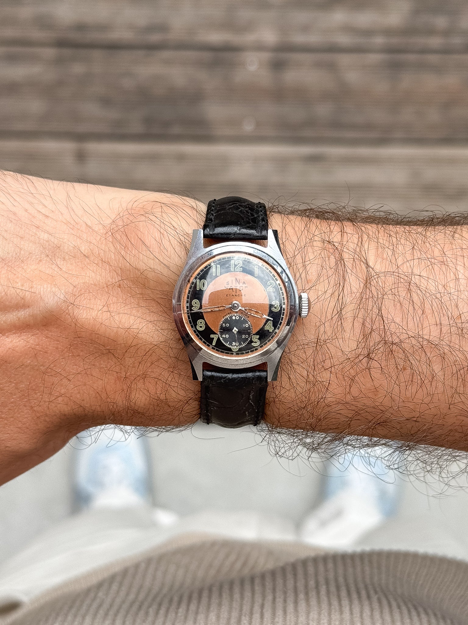 Sina Watch - WW2 Tuxedo Saumon - 1940s - Atelier Victor - Vintage Shop