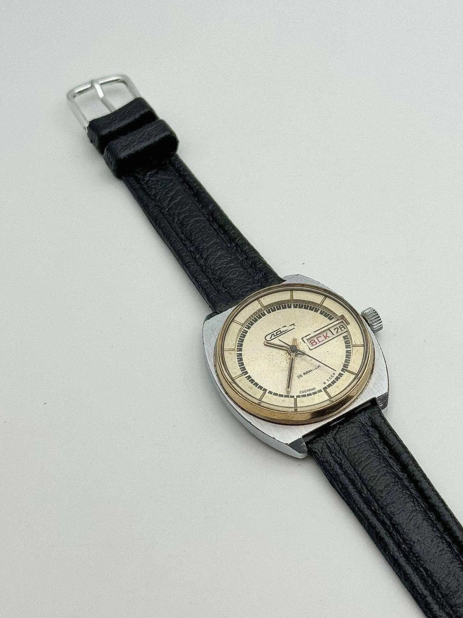 Slava - Daydate Champagne Dial - 1980s - Atelier Victor Paris - Vintage Watch Shop Dubai