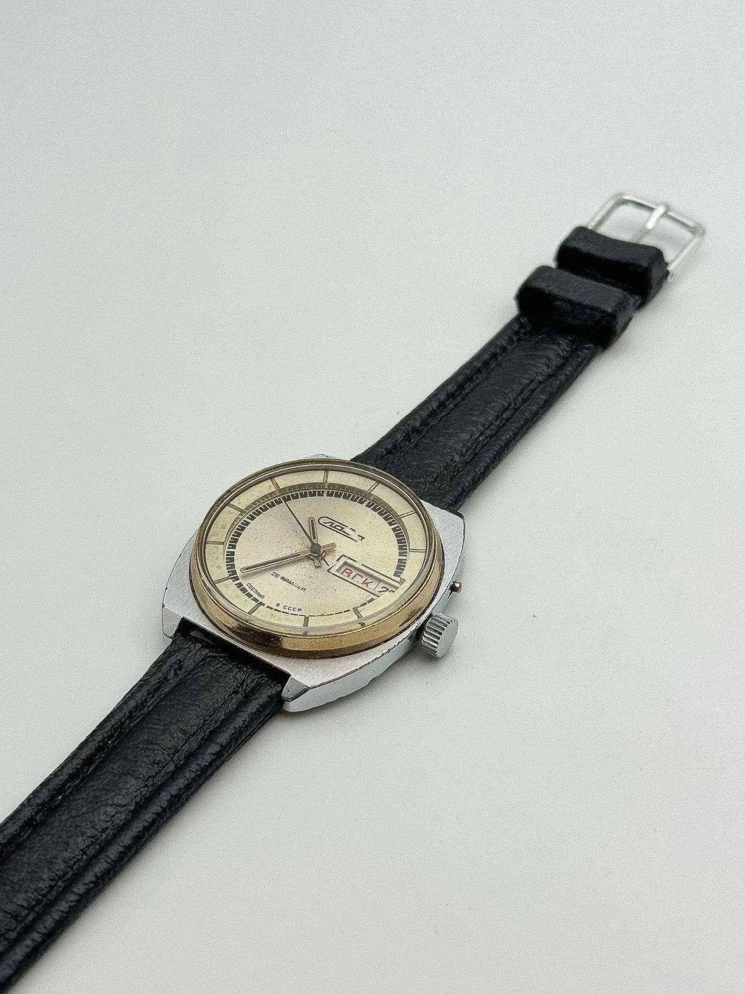 Slava - Daydate Champagne Dial - 1980s - Atelier Victor - Vintage Shop