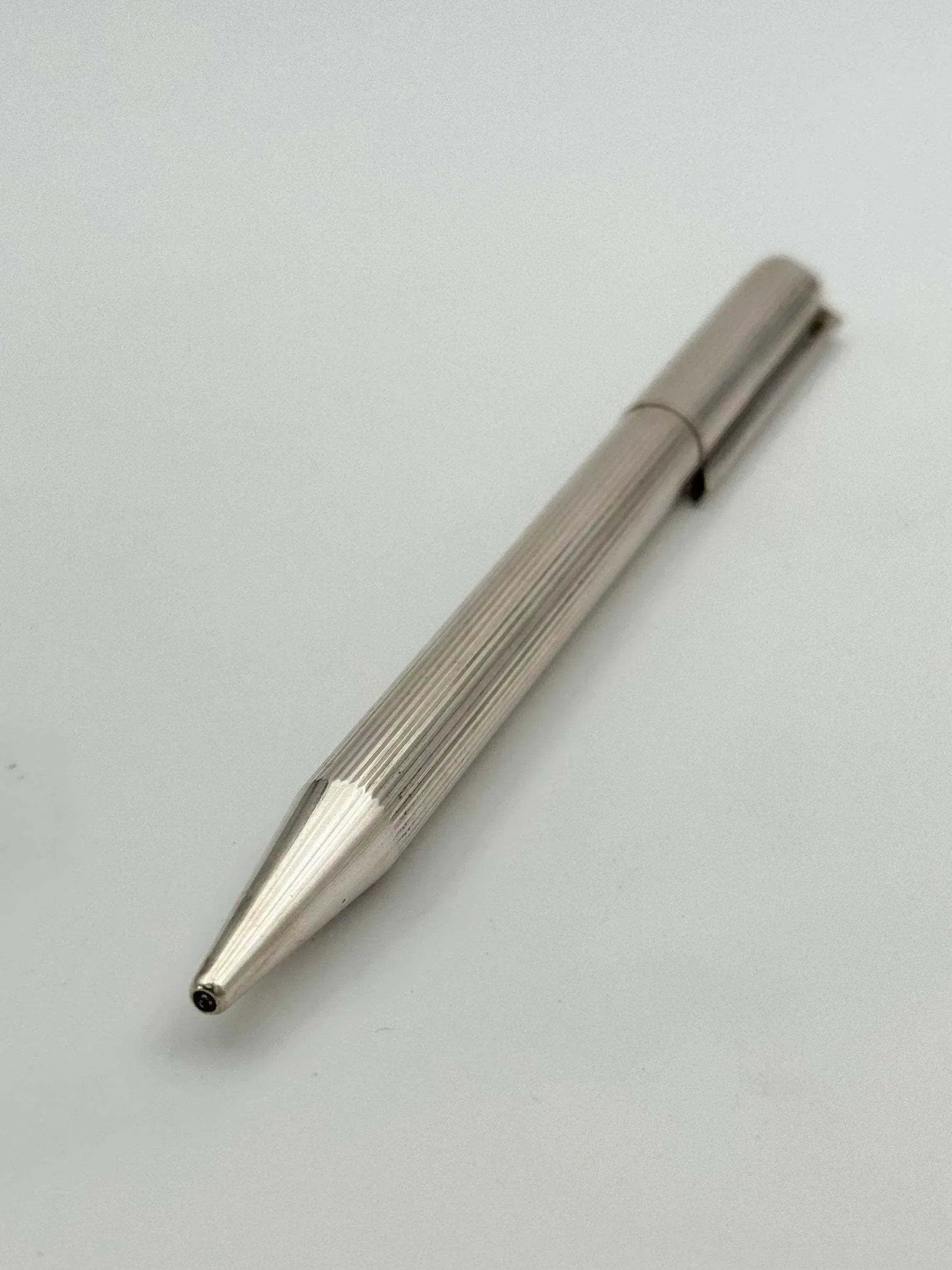 ST Dupont Paris - Stylo bille métal argenté - Boite - 1980s - Atelier Victor