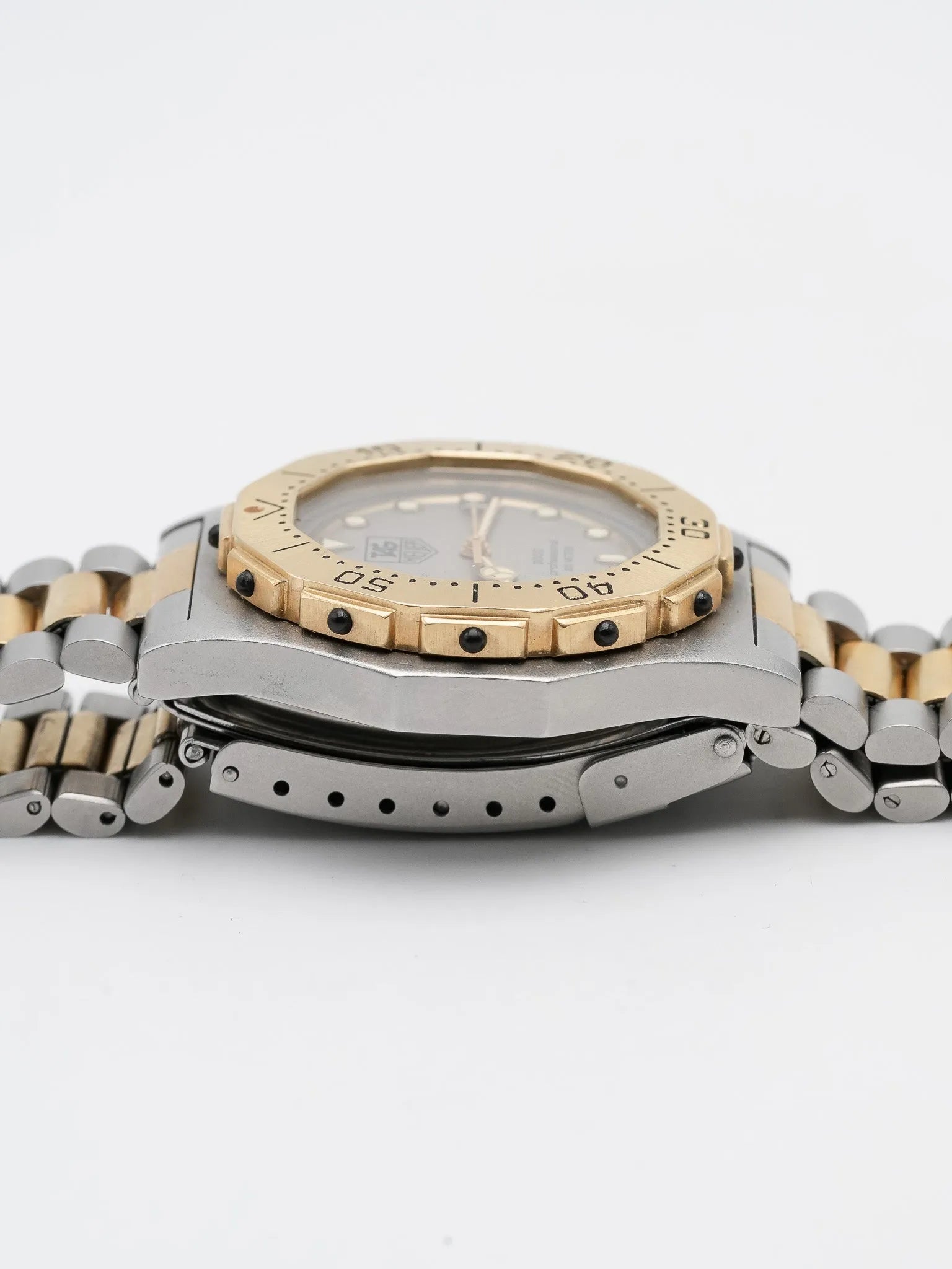 Tag Heuer - 3000 Professional 934.213 Bi-tons Acier Or - 1990s - Atelier Victor Paris - Vintage Watch Shop Dubai