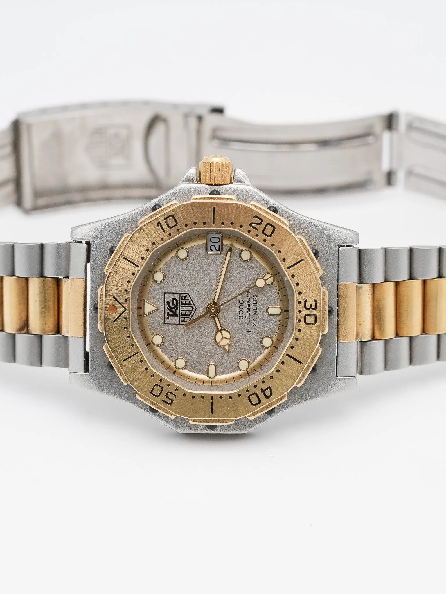 Tag Heuer - 3000 Professional 934.213 Bi-tons Acier Or - 1990s - Atelier Victor Paris - Vintage Watch Shop Dubai