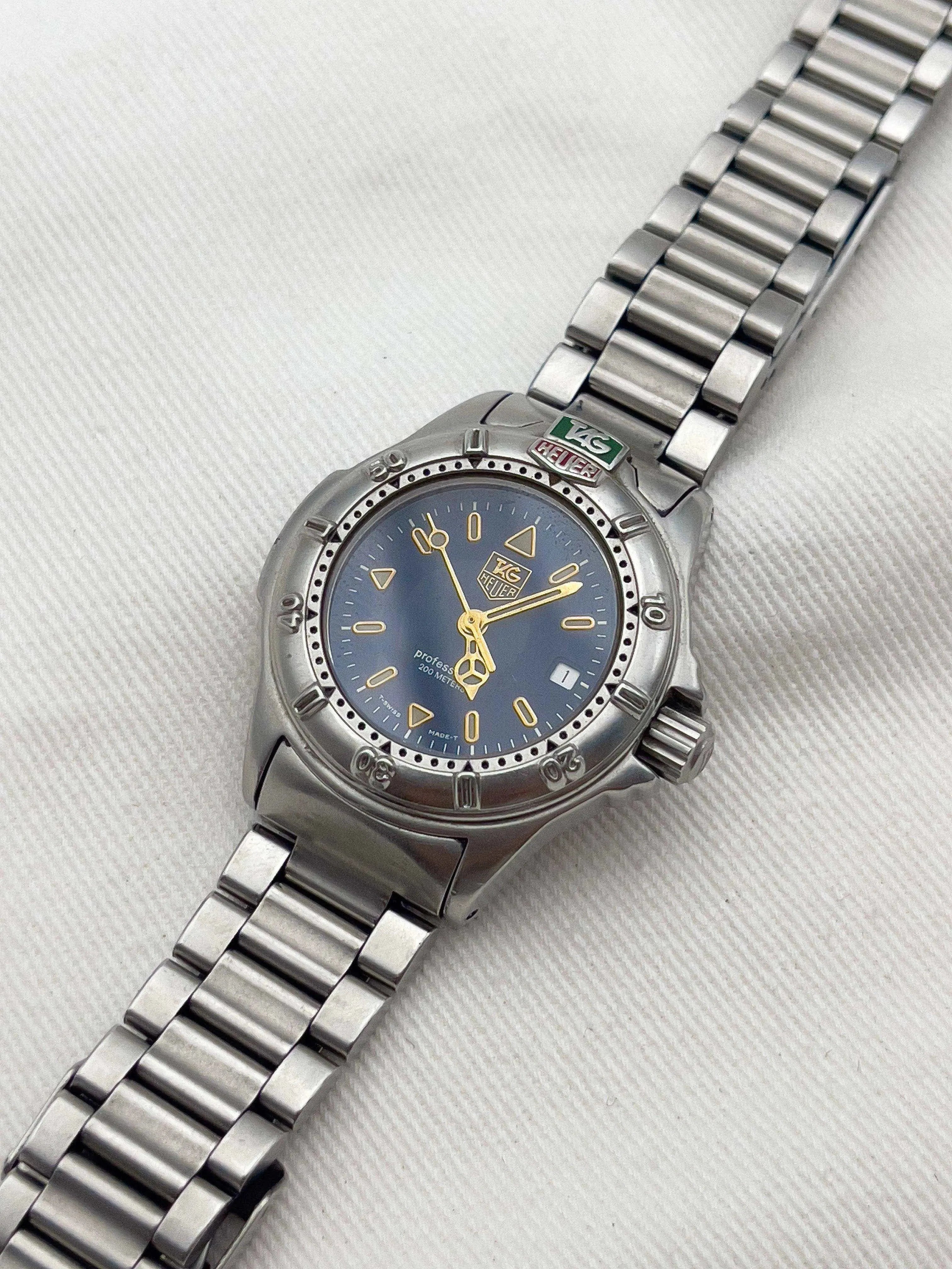 Tag Heuer - Mini Professionnel 200 - 1990’s - Atelier Victor Paris - Vintage Watch Shop Dubai