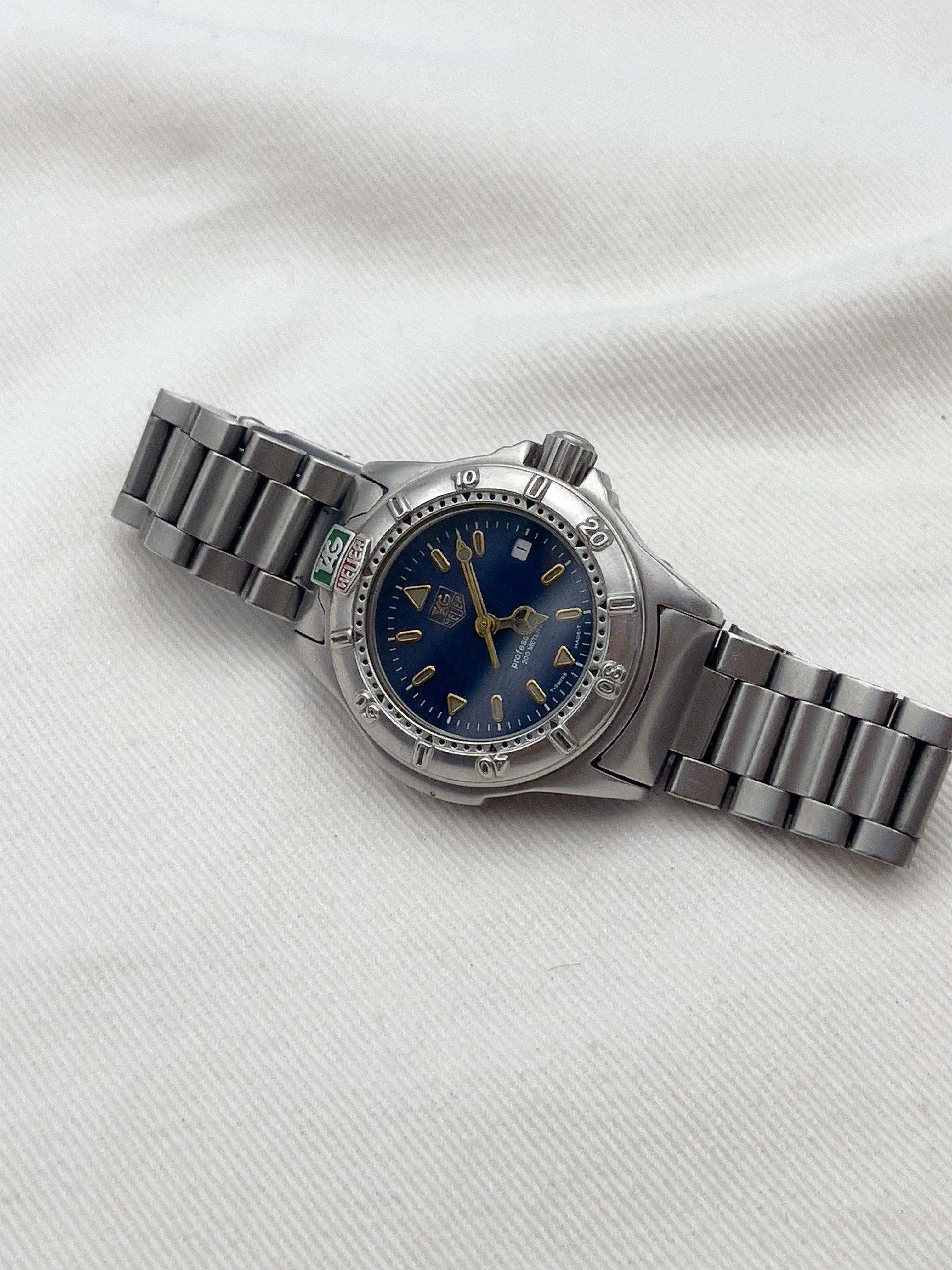 Tag Heuer - Mini Professionnel 200 - 1990’s - Atelier Victor Paris - Vintage Watch Shop Dubai