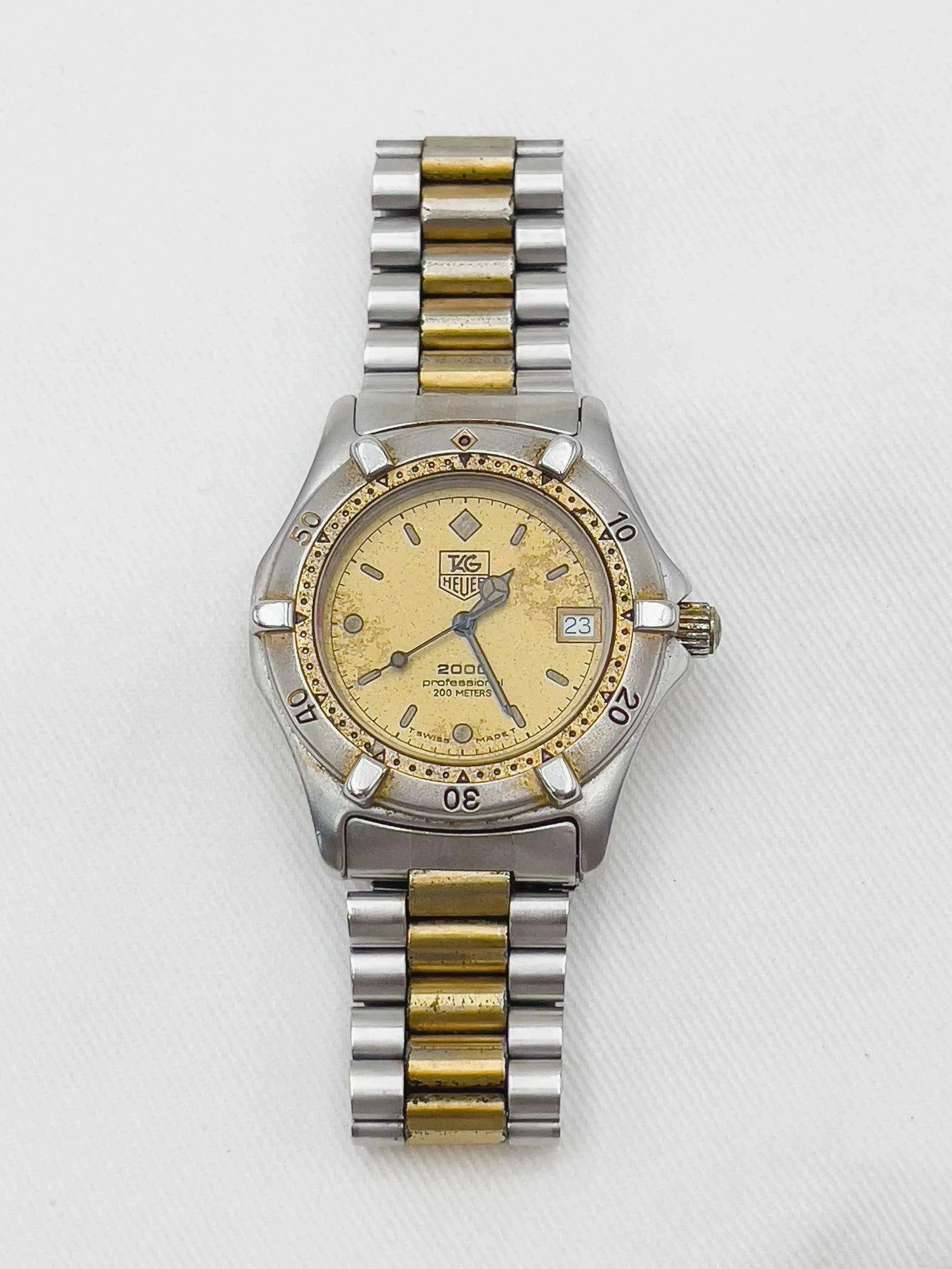 Tag Heuer - Professionnel 2000 34mm Or Patinée - 1990s - Atelier Victor