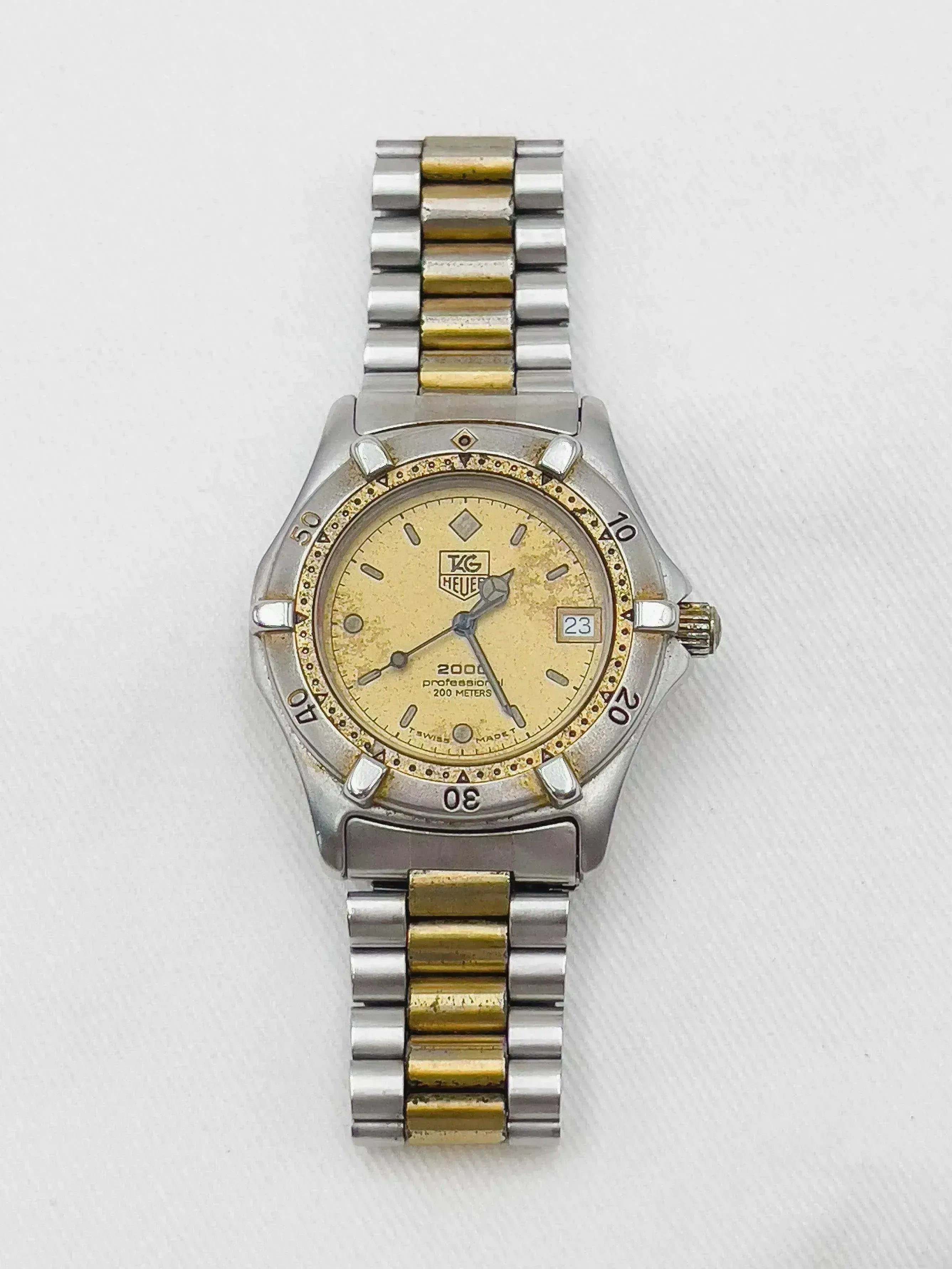 Tag Heuer - Professionnel 2000 34mm Or Patinée - 1990s - Atelier Victor