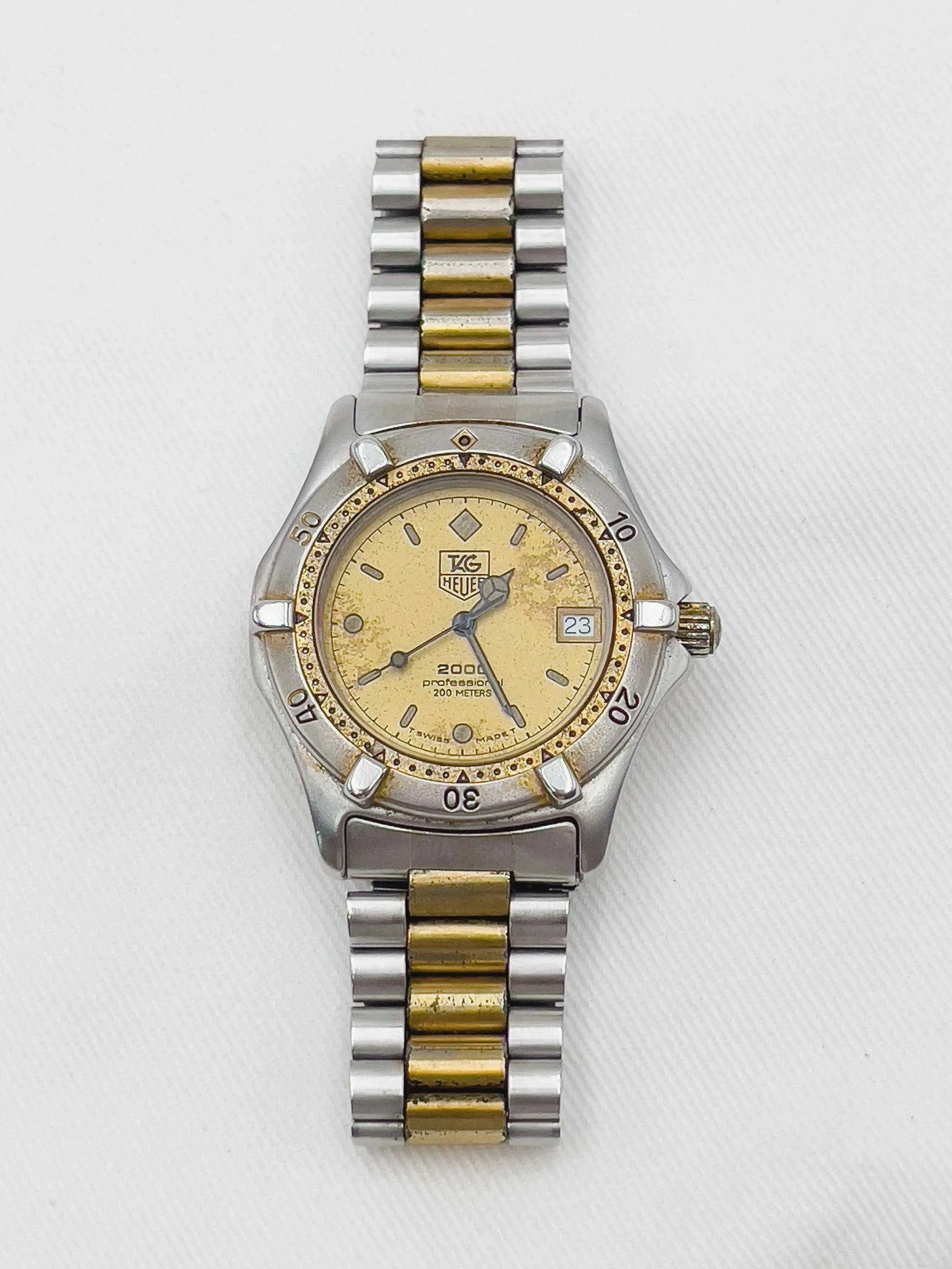 Tag Heuer - Professionnel 2000 34mm Or Patinée - 1990s - Atelier Victor