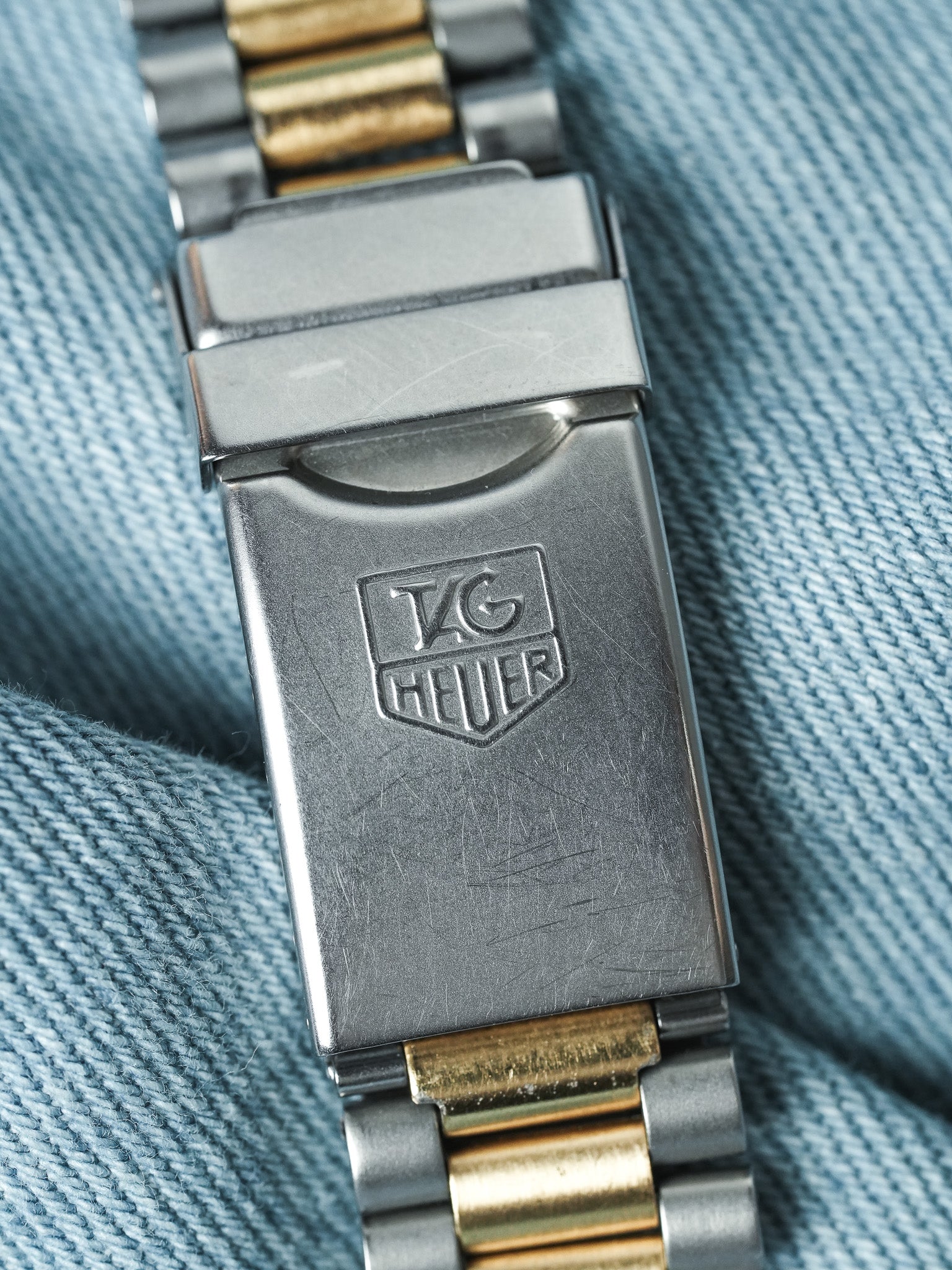 Tag Heuer - Professionnel 2000 34mm Or Patinée Lunette Acier - 1990s - Atelier Victor - Vintage Shop