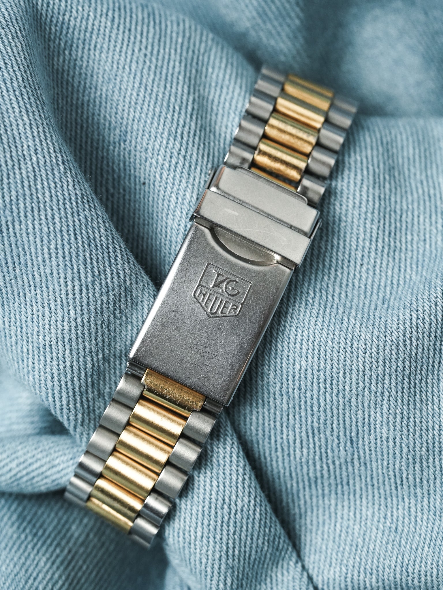 Tag Heuer - Professionnel 2000 34mm Or Patinée Lunette Acier - 1990s - Atelier Victor - Vintage Shop