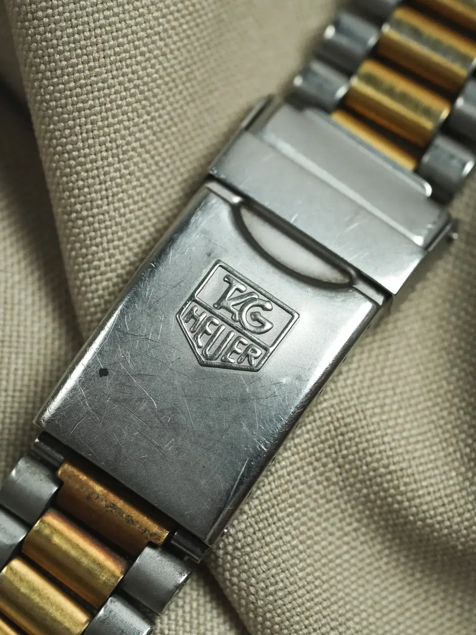 Tag Heuer - Professionnel 2000 39mm Acier Or Cadran noir - 1990s - Atelier Victor