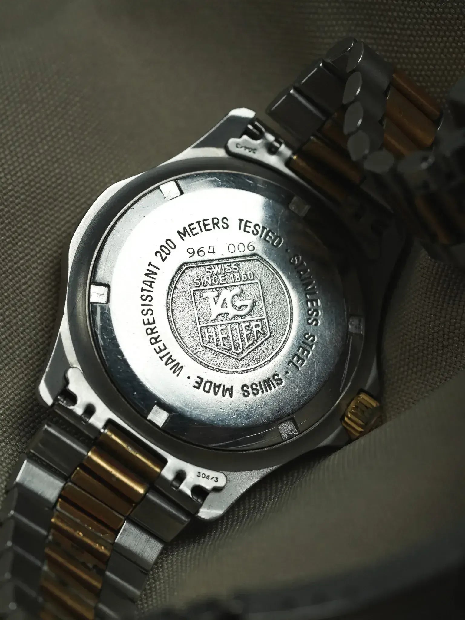 Tag Heuer - Professionnel 2000 39mm Acier Or Cadran noir - 1990s - Atelier Victor