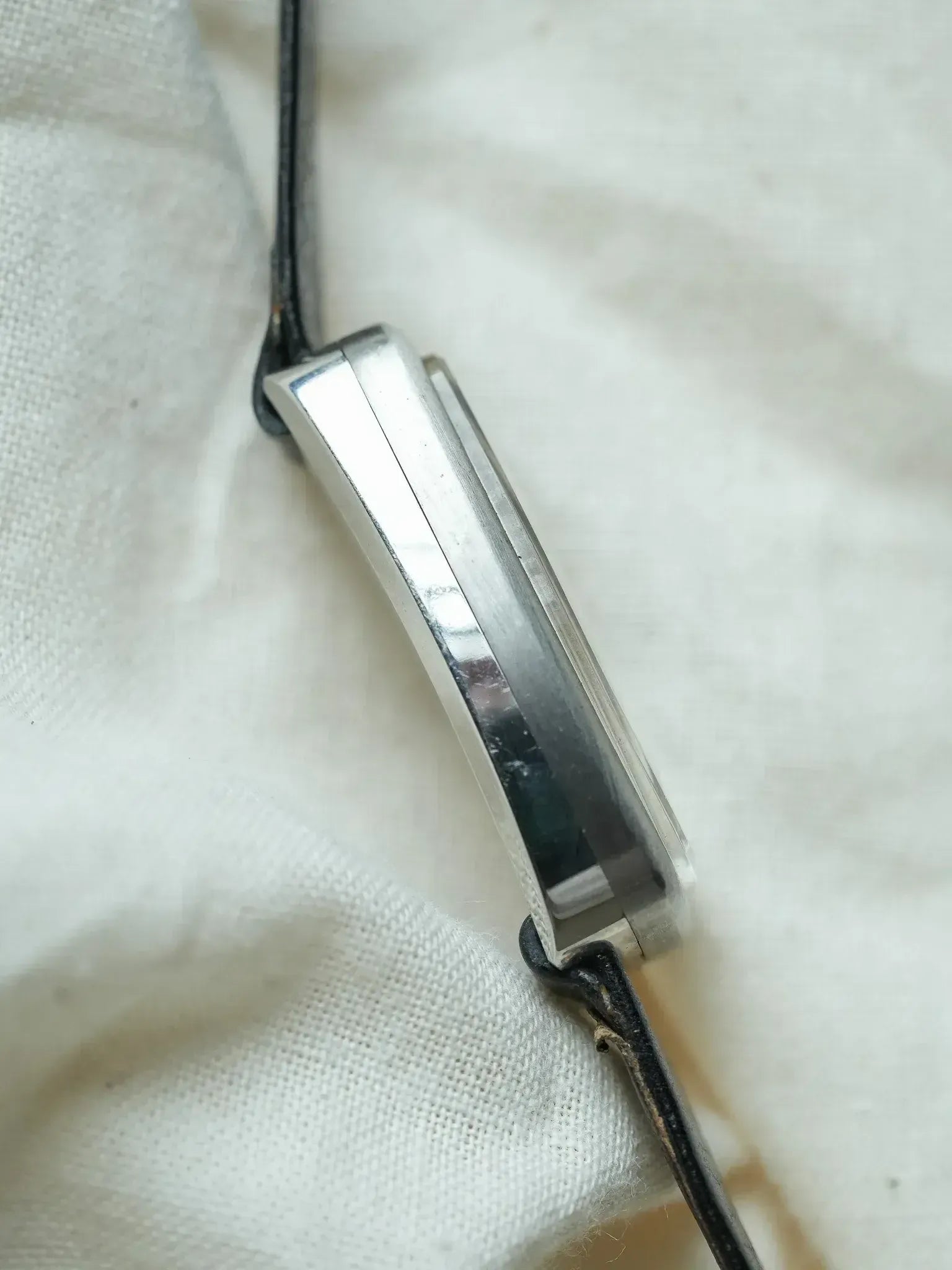 Tissot - Allongée acier anthracite - 1980s - Atelier Victor