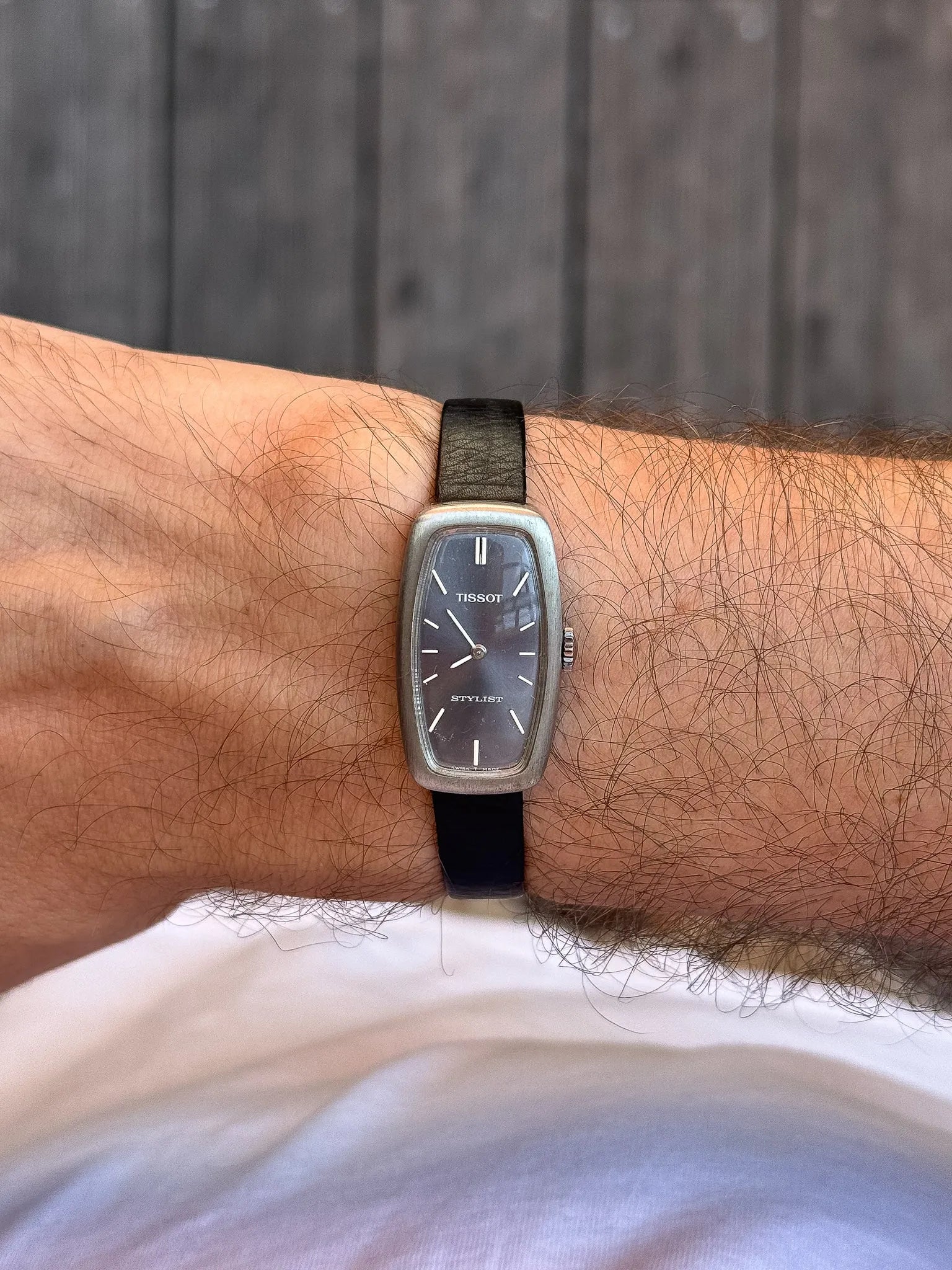 Tissot - Allongée acier anthracite - 1980s - Atelier Victor - Vintage Shop