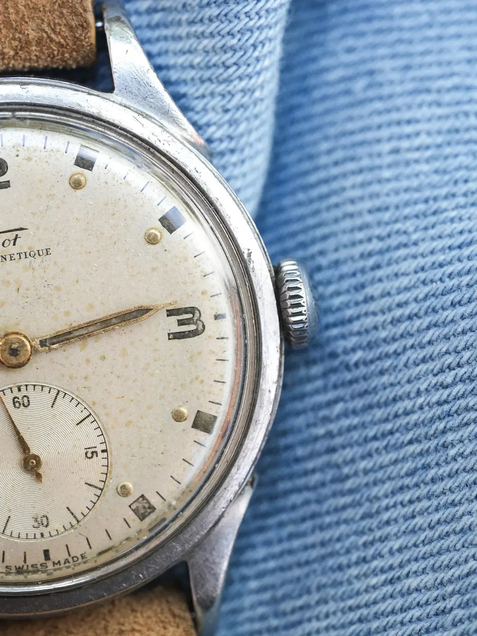 Tissot - Antimagnétique Acier Patine Crème Petite-seconde - 1950s - Atelier Victor