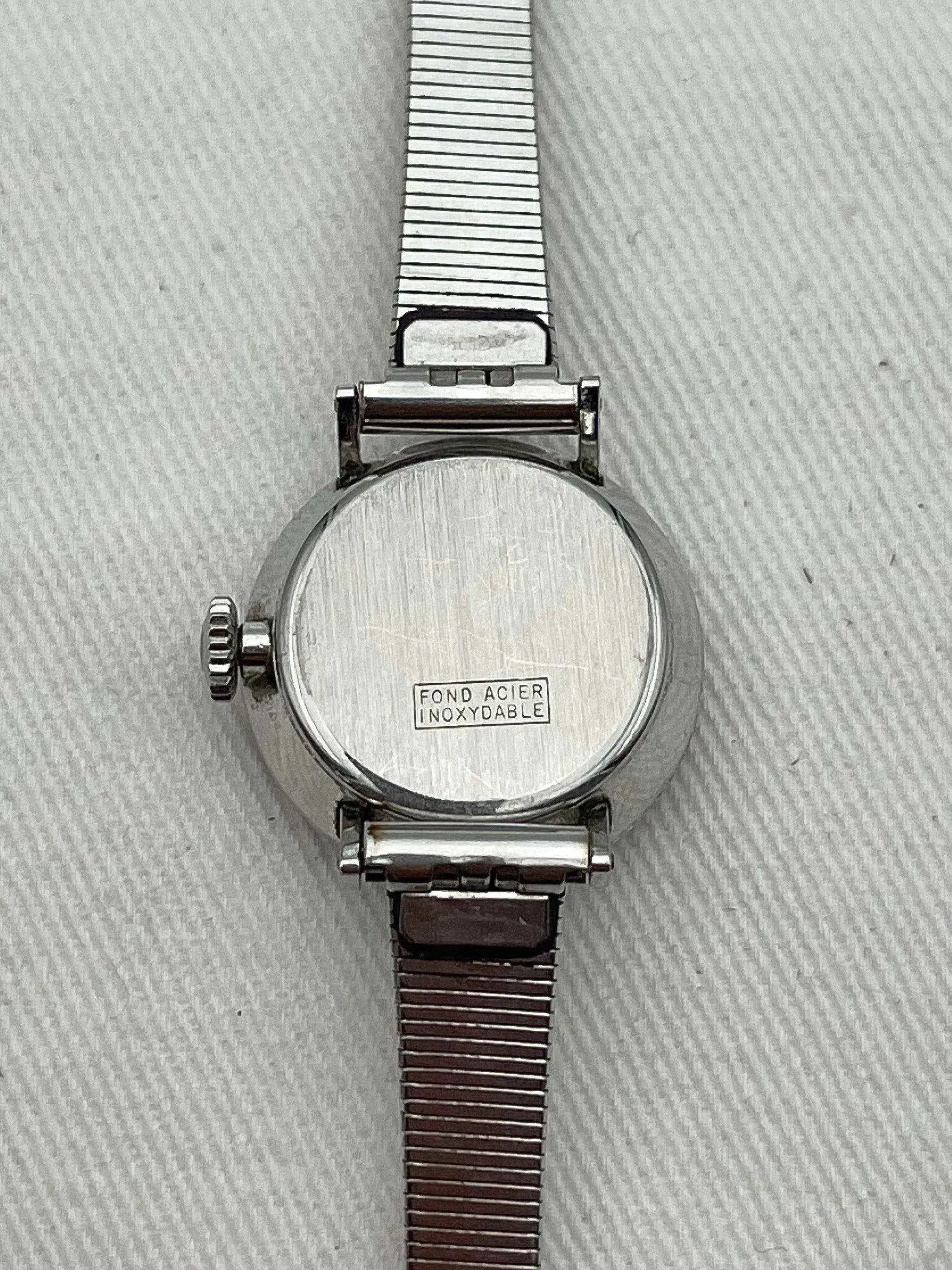 Tissot - Blanc Acier Femme - 1980s - Atelier Victor