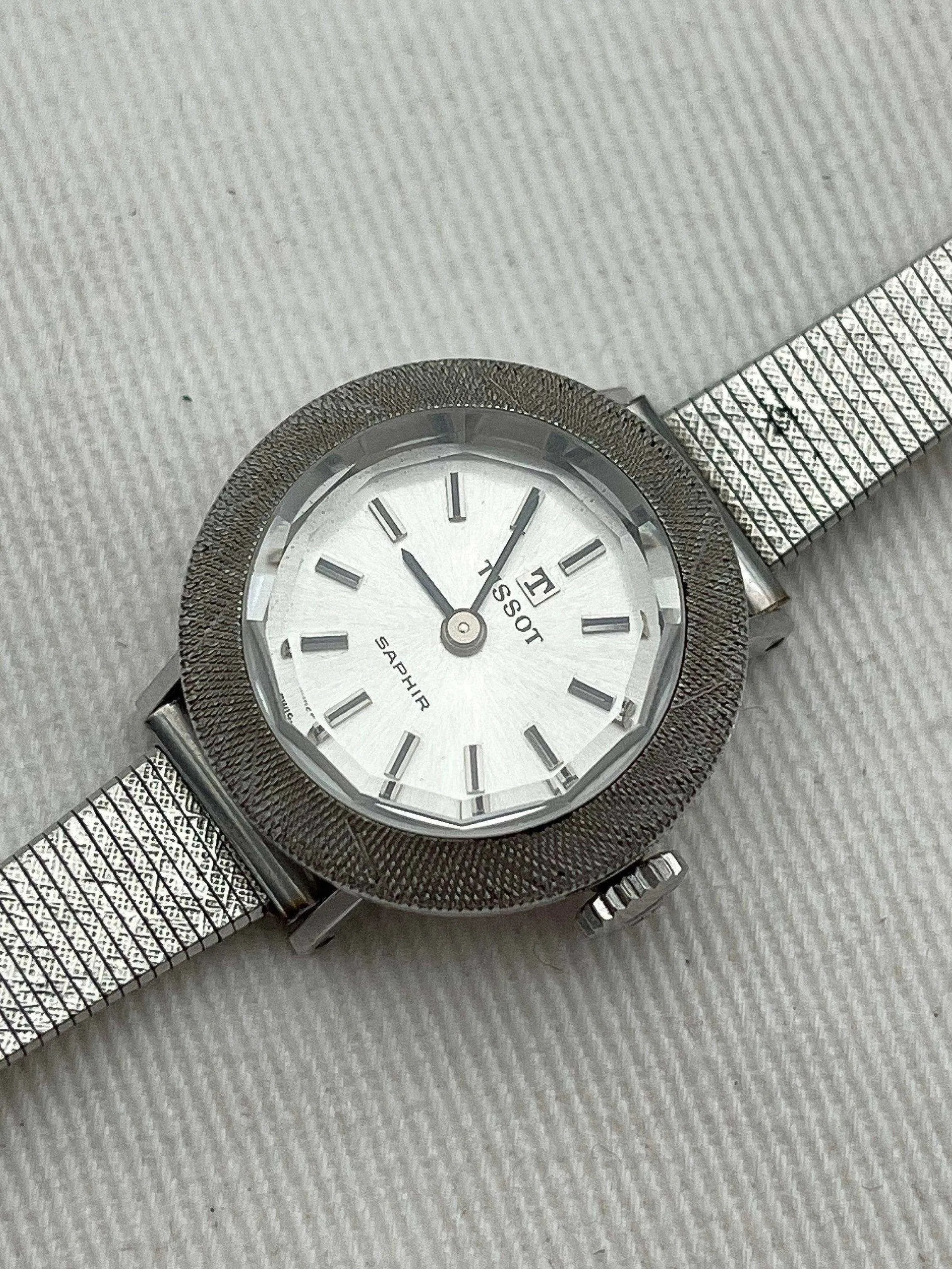 Tissot - Blanc Acier Femme - 1980s - Atelier Victor - Vintage Shop