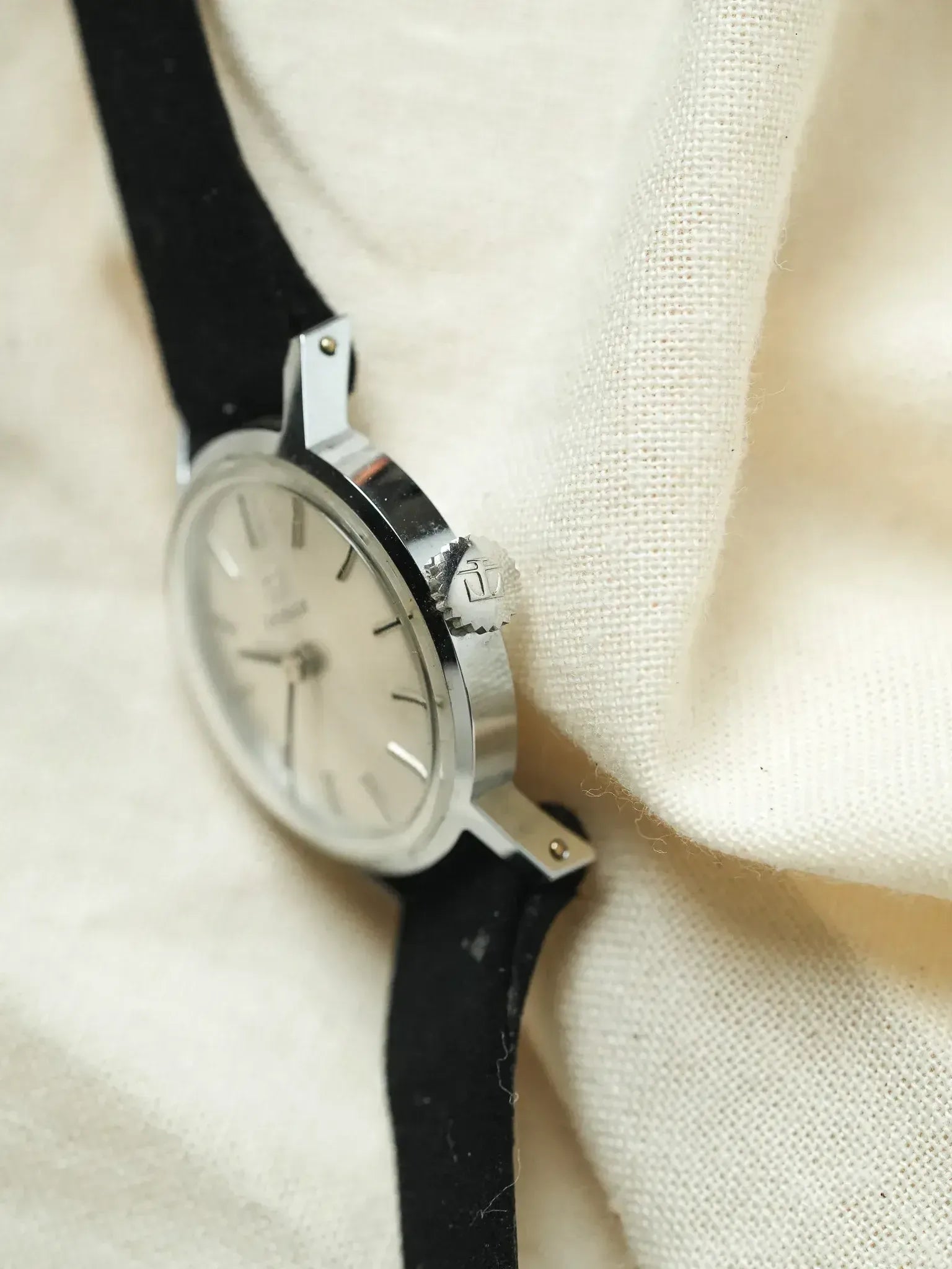 Tissot - Mini Dress Watch Acier Index Onyx - NOS - 1970s - Atelier Victor