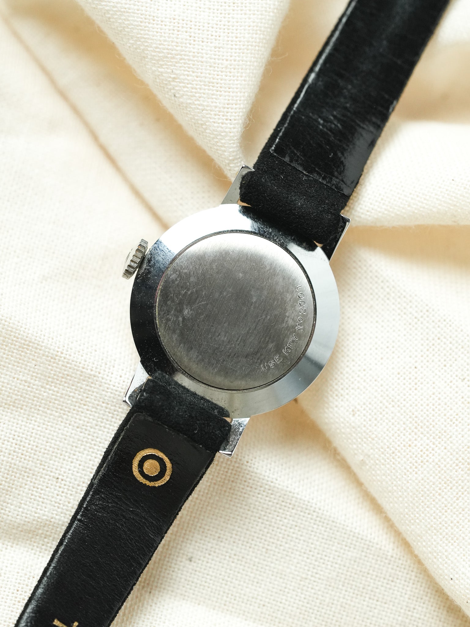 Tissot - Mini Dress Watch Acier Index Onyx - NOS - 1970s - Atelier Victor - Vintage Shop