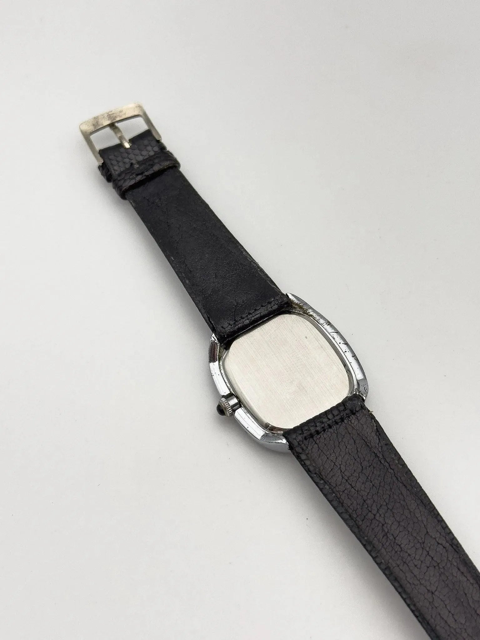 Tissot - Tonneau Romain Cabochon - 1970s - Atelier Victor Paris - Vintage Watch Shop Dubai