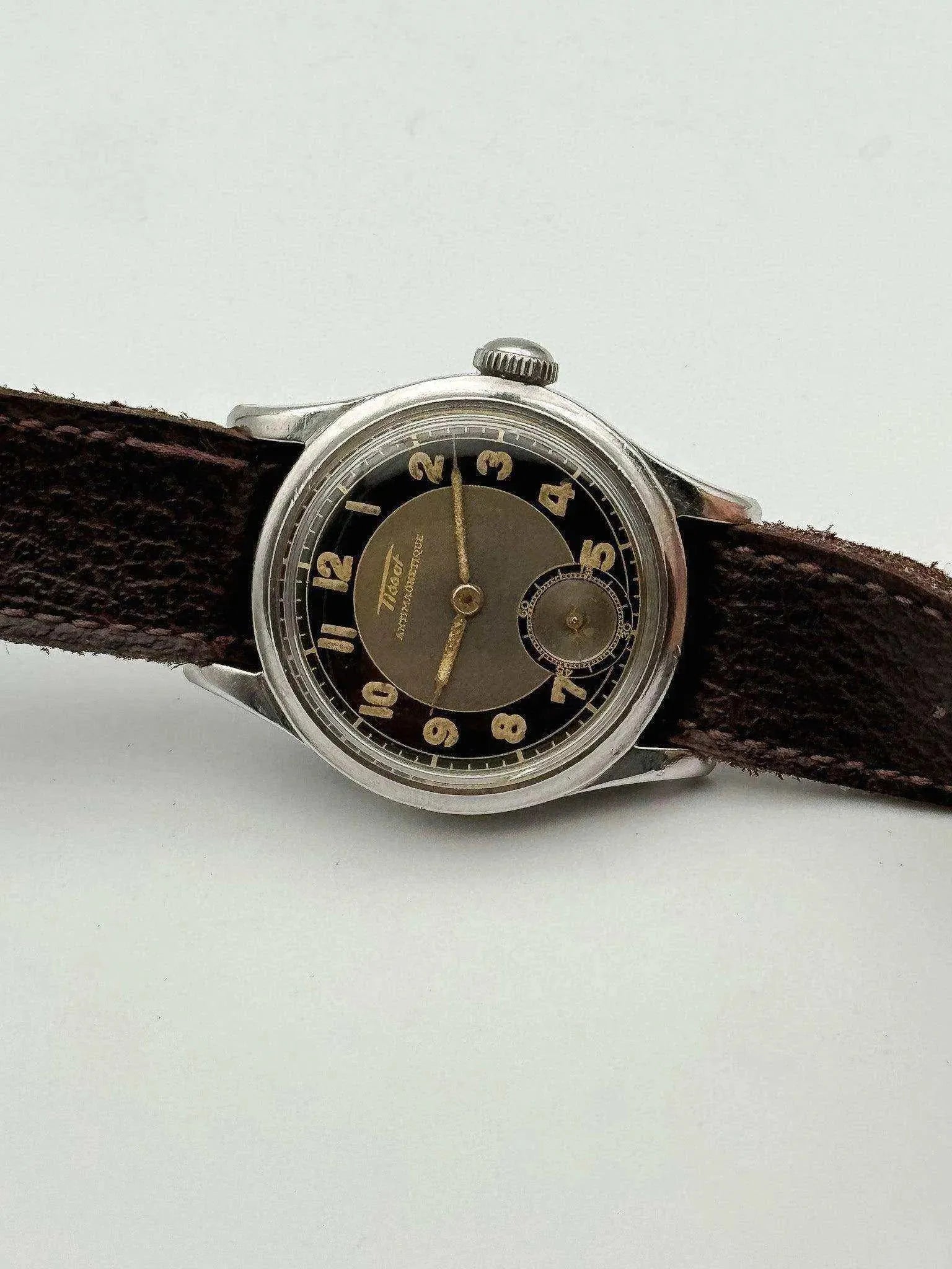 Tissot - Tuxedo Patine Noir - 1943 - Atelier Victor - Vintage Shop