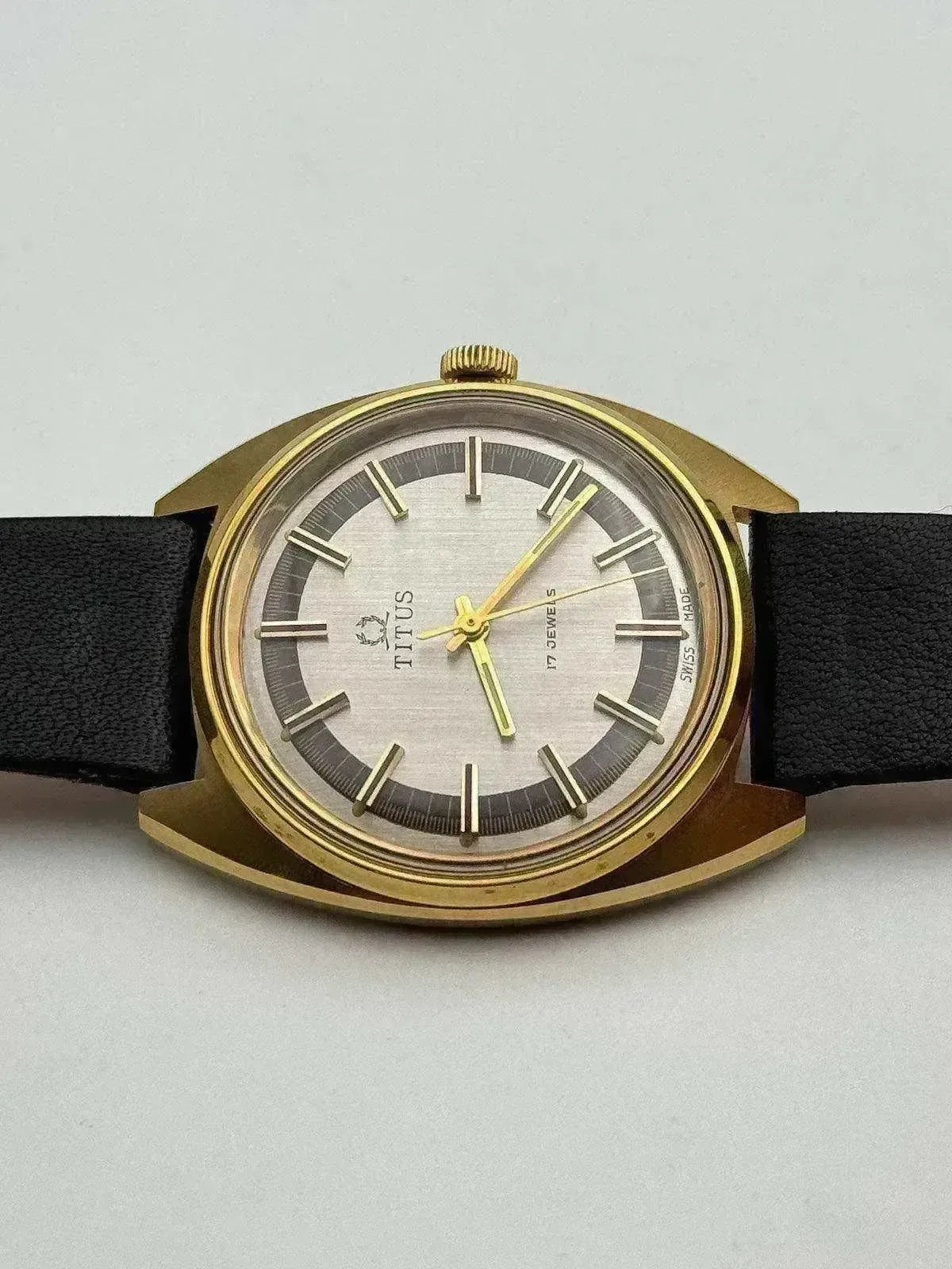 Titus - Gold Red Index - NOS - 1960s - Atelier Victor