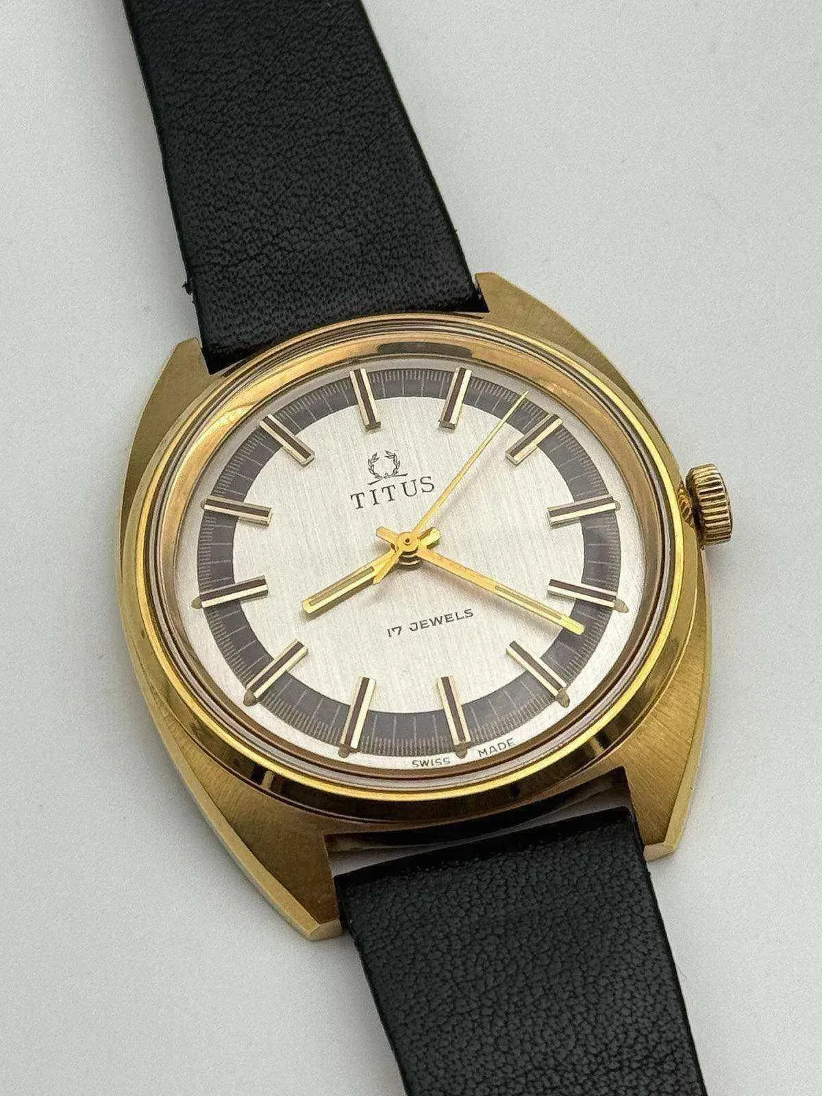 Titus - Gold Red Index - NOS - 1960s - Atelier Victor