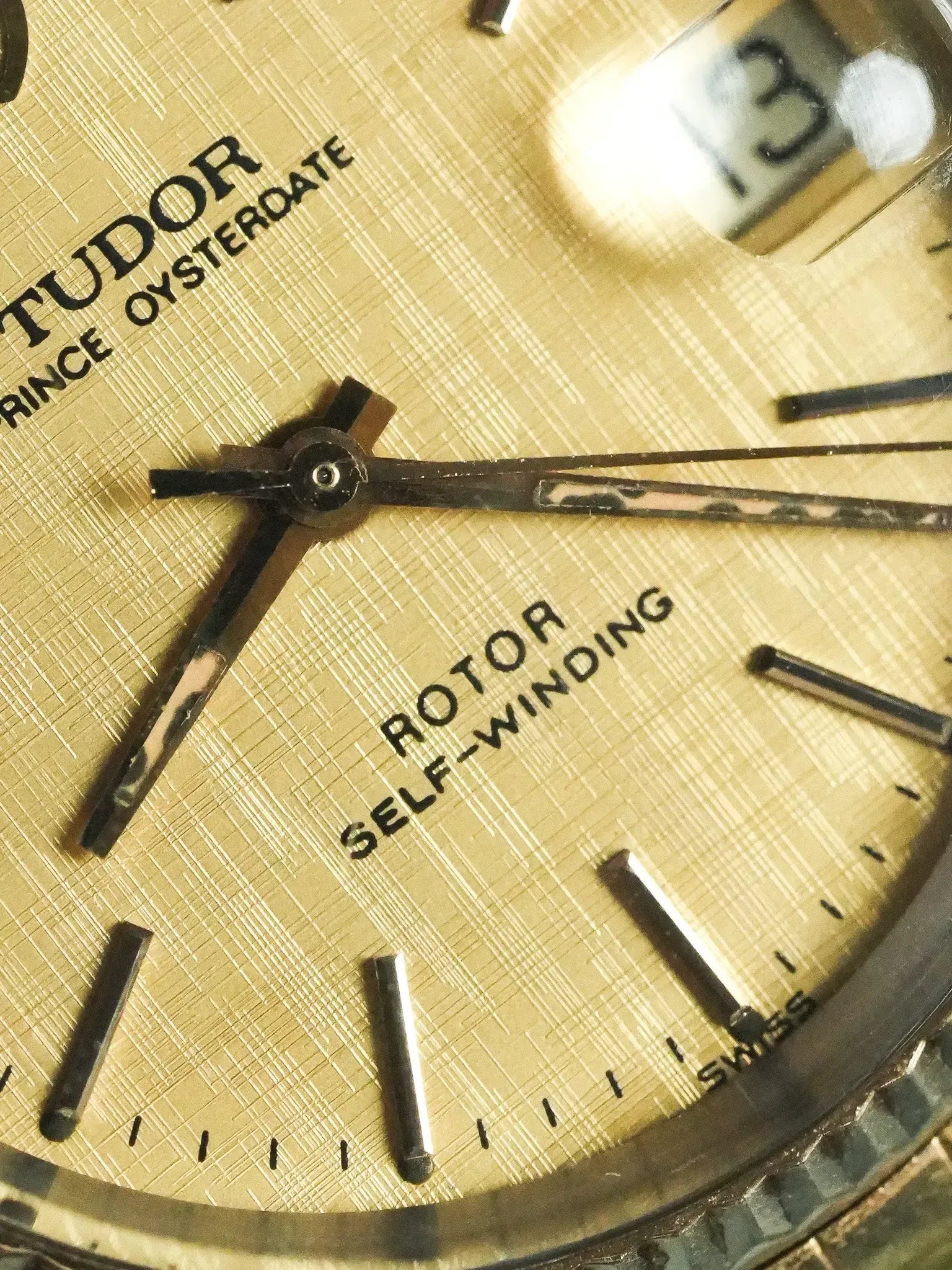 Tudor x Rolex - Prince Oysterdate Acier Or Cadran Lin Cannelée Or 18k - 1980s - Atelier Victor