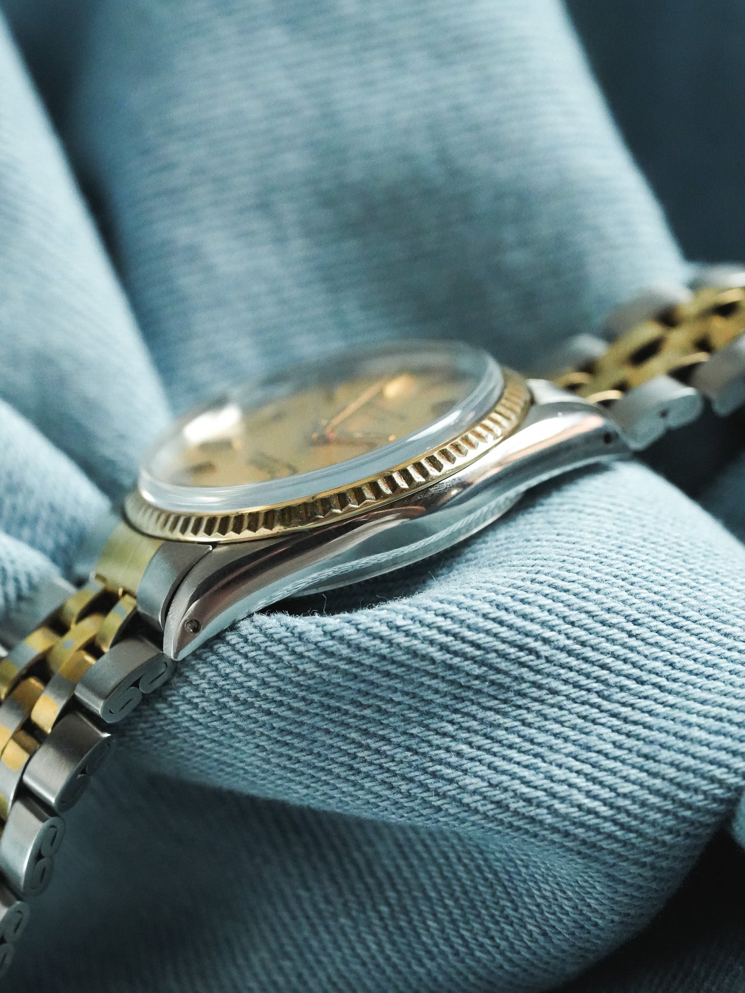 Tudor x Rolex - Prince Oysterdate Acier Or Cadran Lin Cannelée Or 18k - 1980s - Atelier Victor - Vintage Shop