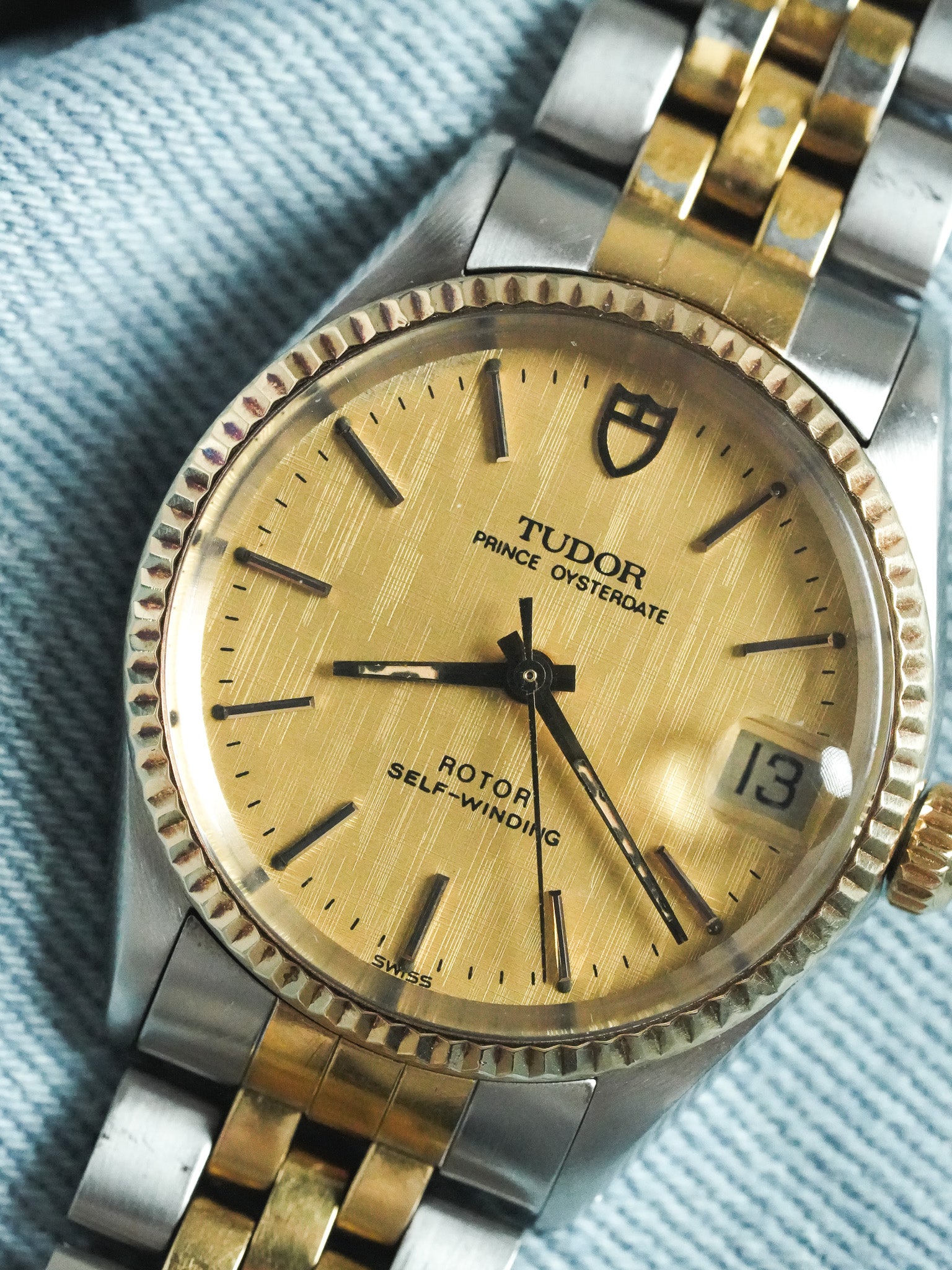 Tudor x Rolex - Prince Oysterdate Acier Or Cadran Lin Cannelée Or 18k - 1980s - Atelier Victor - Vintage Shop