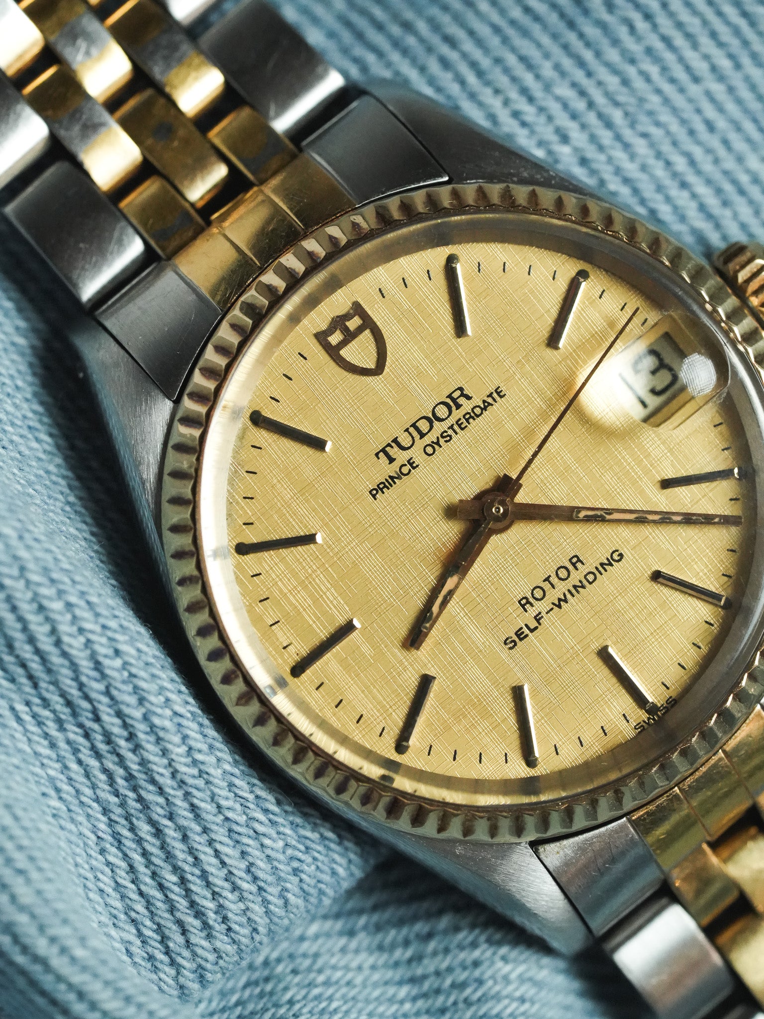 Tudor x Rolex - Prince Oysterdate Acier Or Cadran Lin Cannelée Or 18k - 1980s - Atelier Victor - Vintage Shop