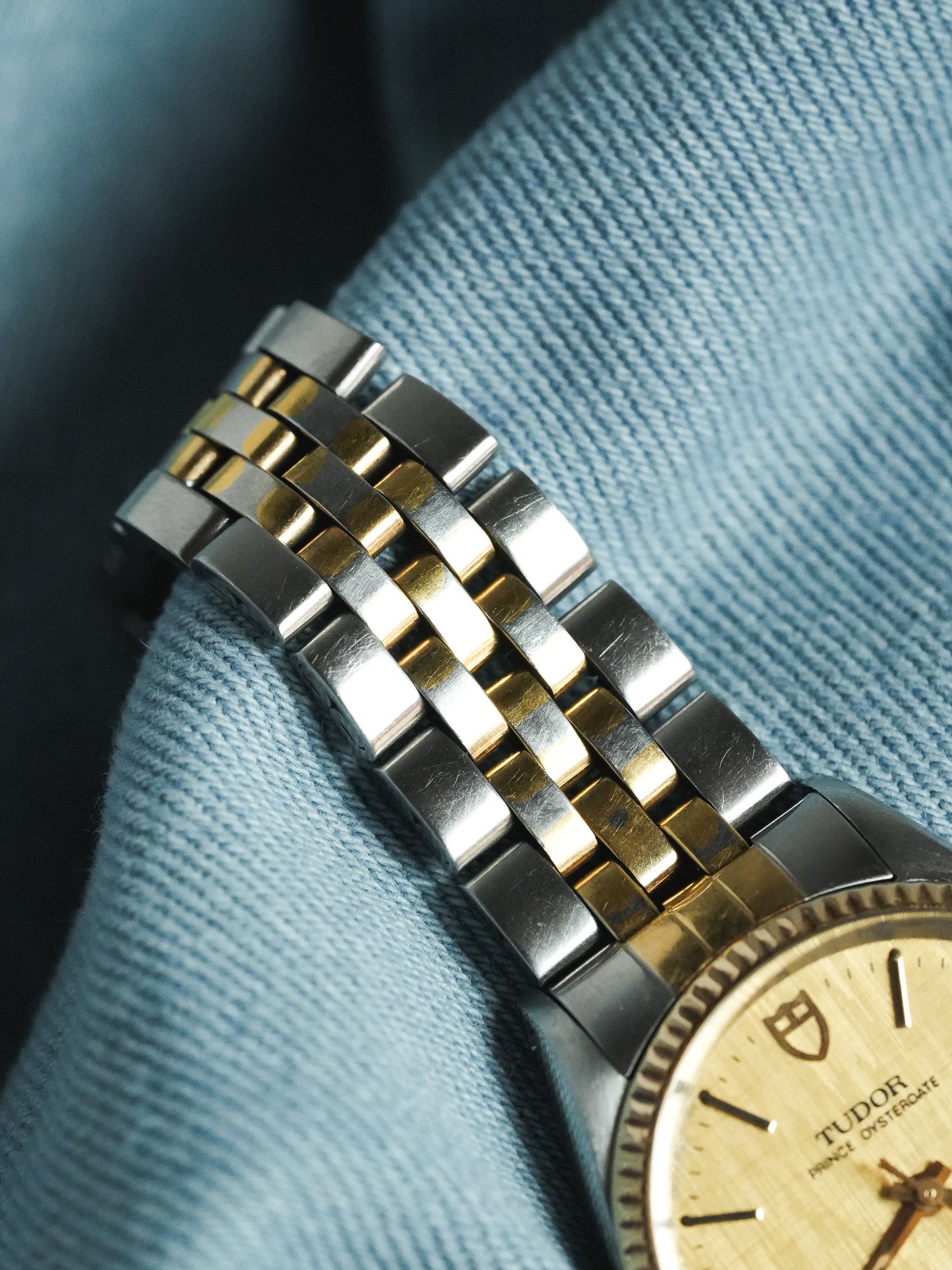 Tudor x Rolex - Prince Oysterdate Acier Or Cadran Lin Cannelée Or 18k - 1980s - Atelier Victor - Vintage Shop