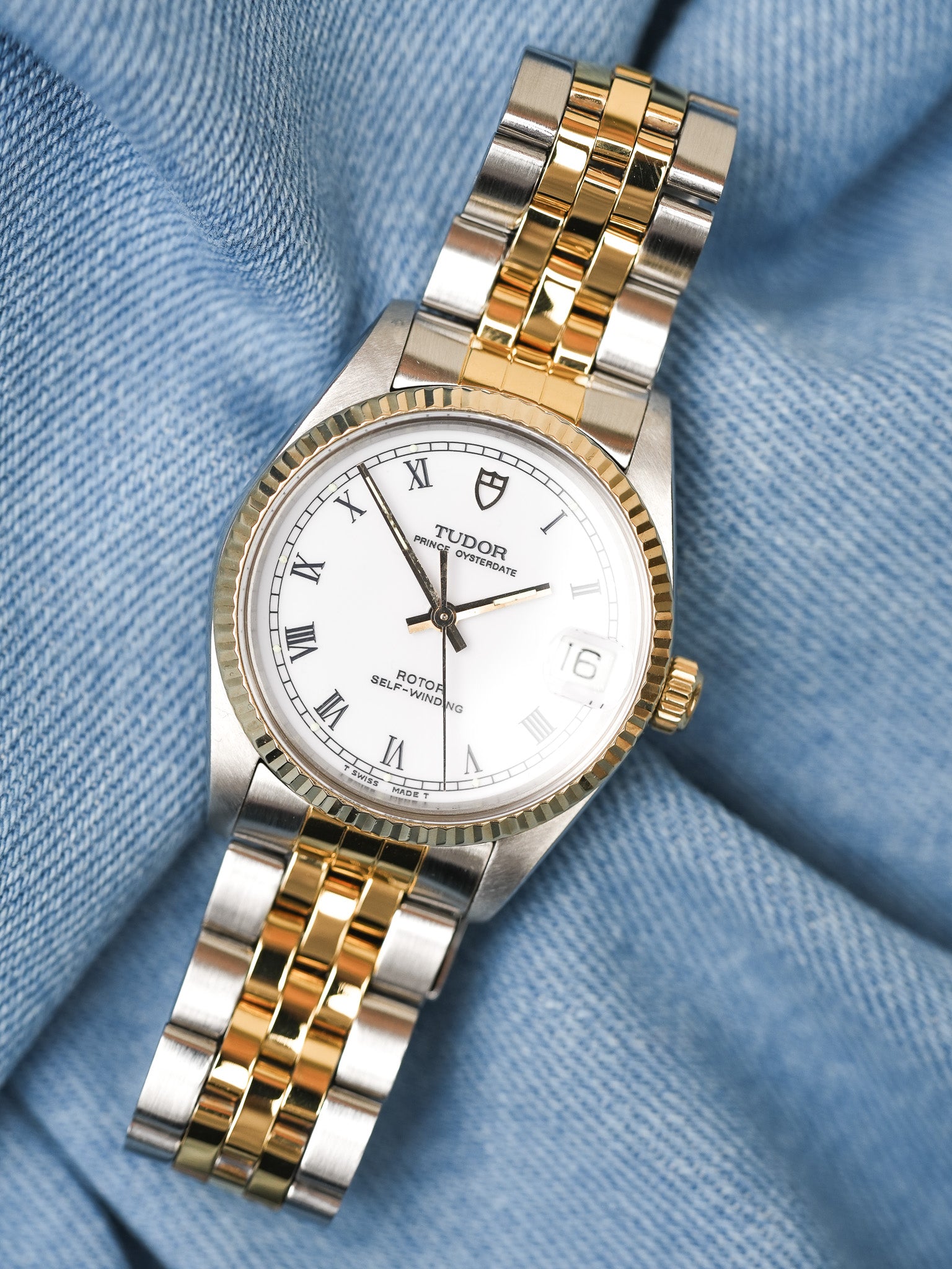 Tudor x Rolex - Prince Oysterdate Blanc Romain Cannelée Acier Or - 1990s - Atelier Victor - Vintage Shop