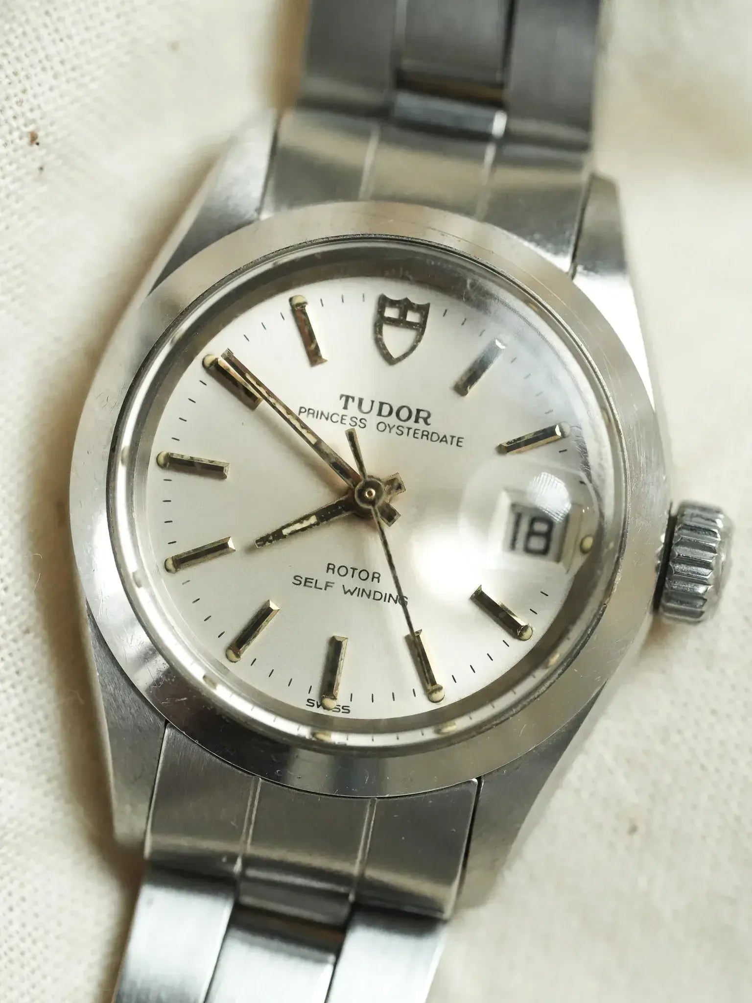 Tudor x Rolex - Princess Oysterdate 24mm Automatique Acier référence 92400 - 1985 - Atelier Victor