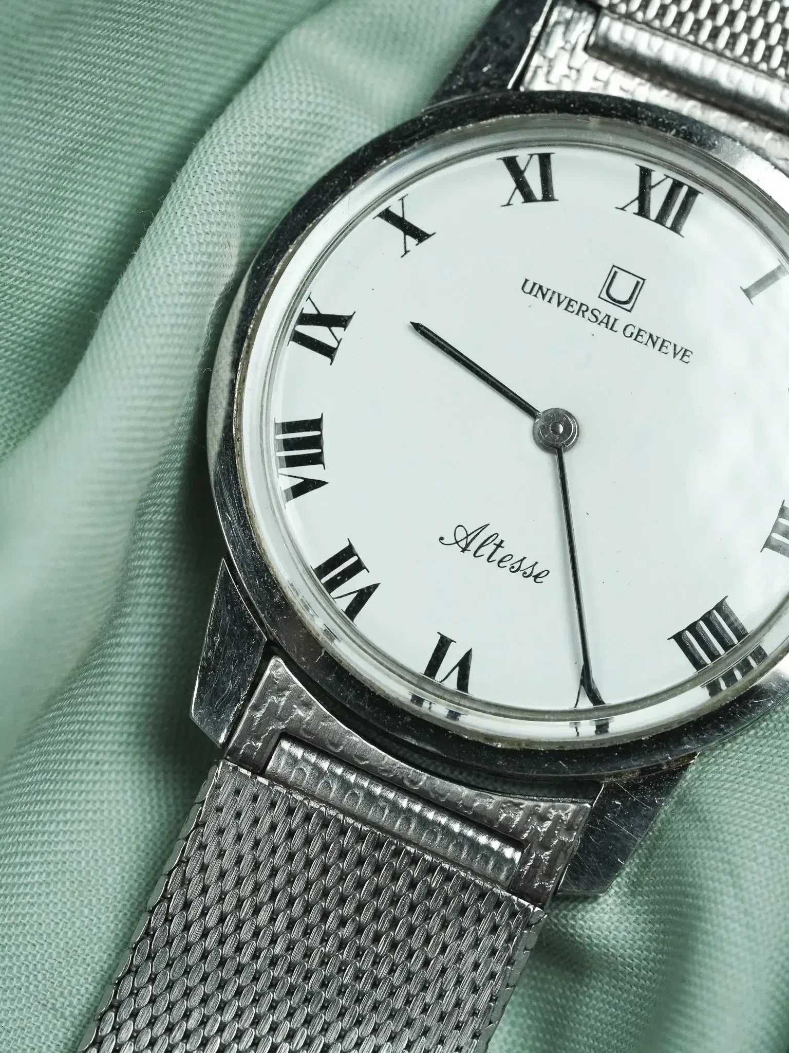 Universal Genève - Altesse Extra Slim Acier - 1970s - Atelier Victor
