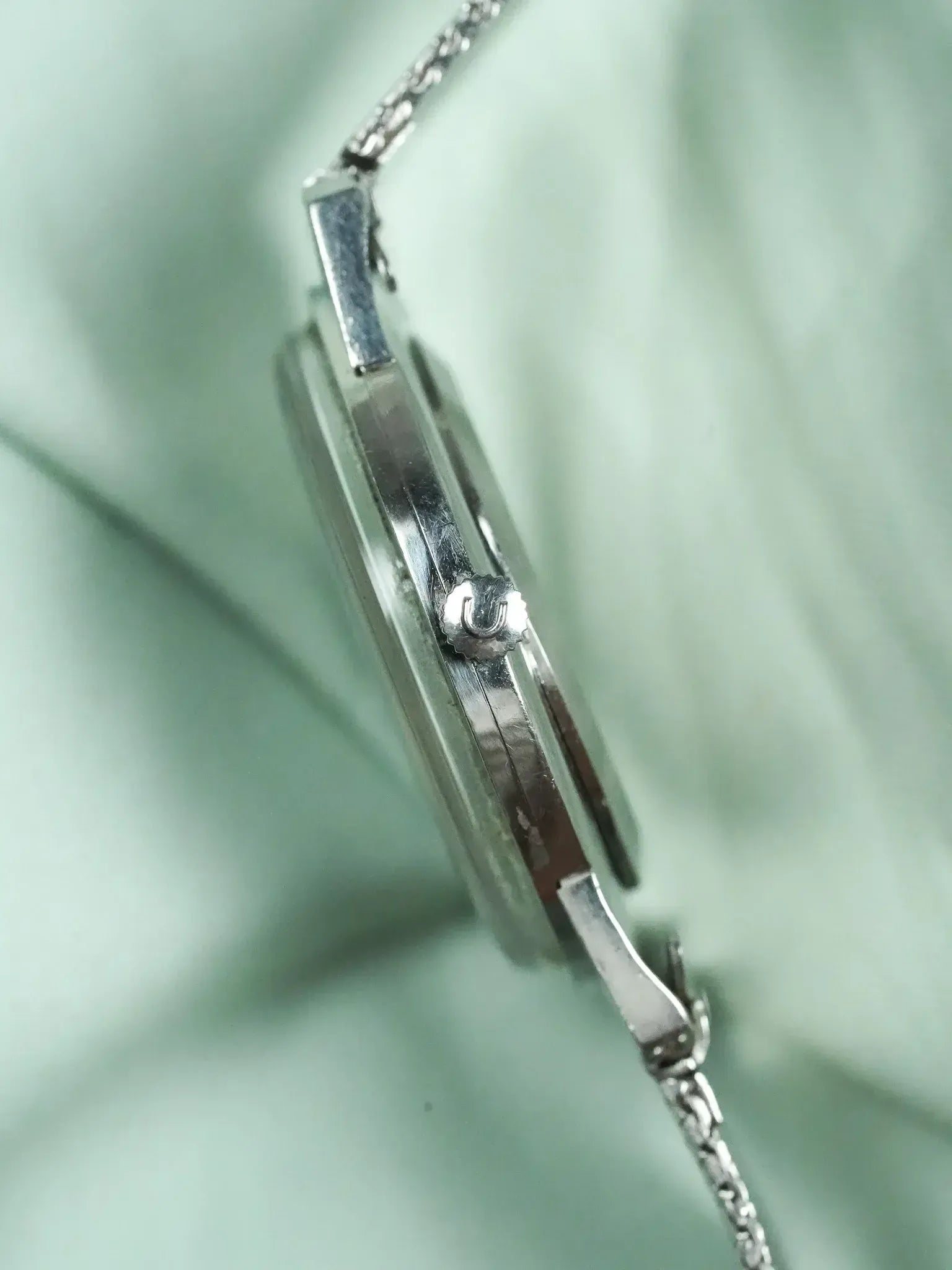 Universal Genève - Altesse Extra Slim Acier - 1970s - Atelier Victor