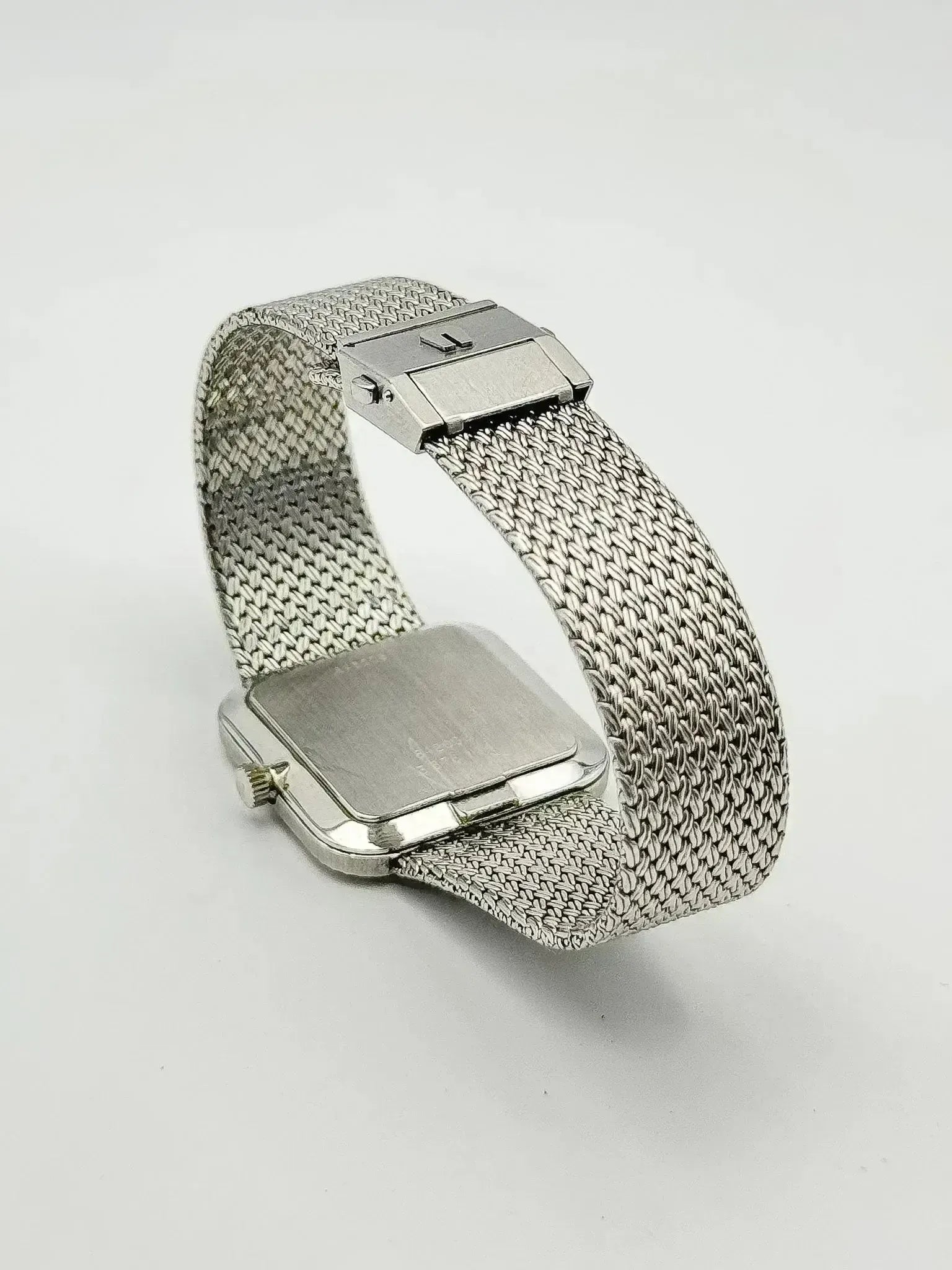 Universal Genève - Bracelet intégré Maille milanaise acier - 1980s - Atelier Victor