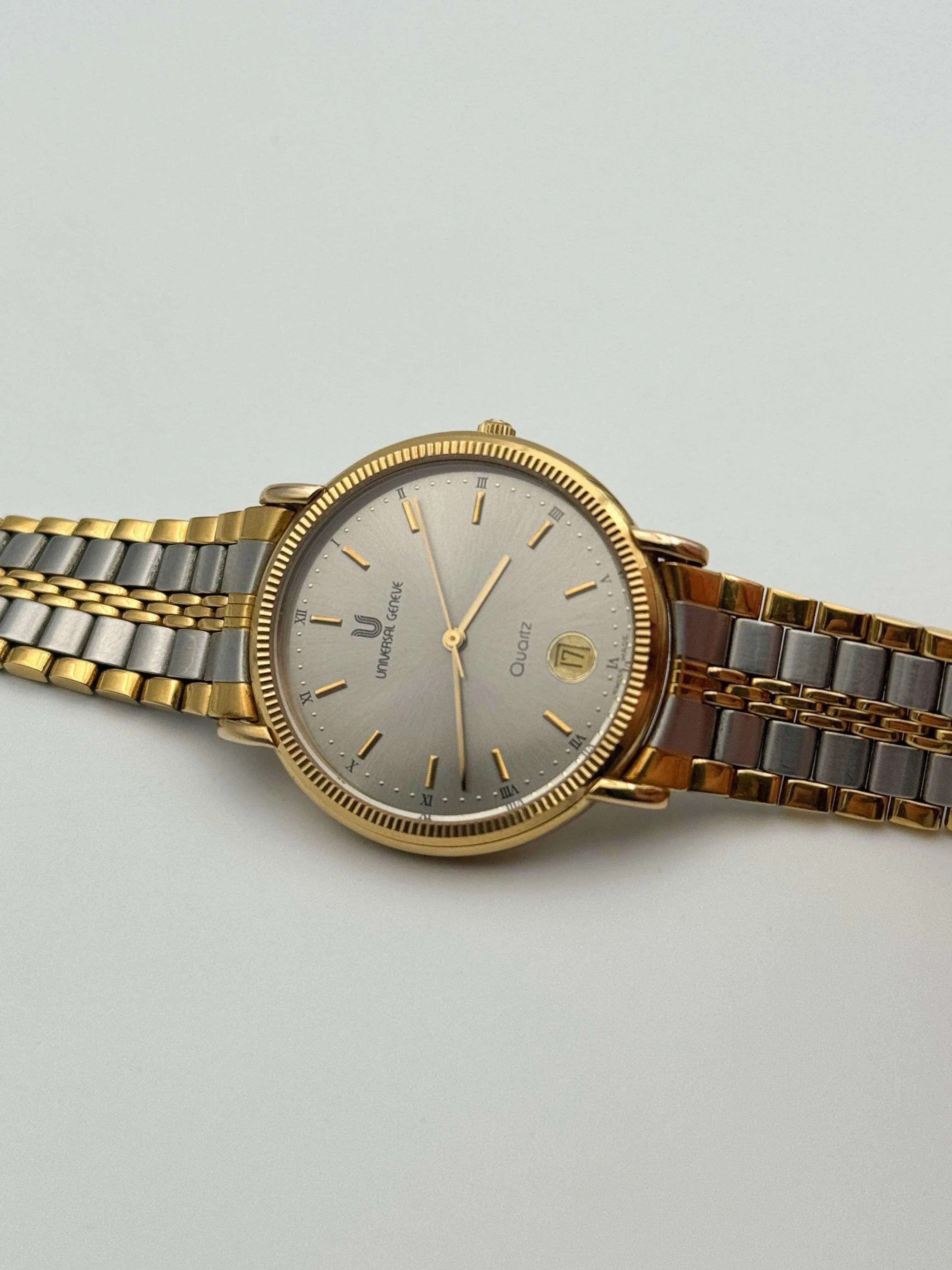 Universal Genève - Circle Steel & Gold Cannelé - 1980’s - Atelier Victor Paris - Vintage Watch Shop Dubai