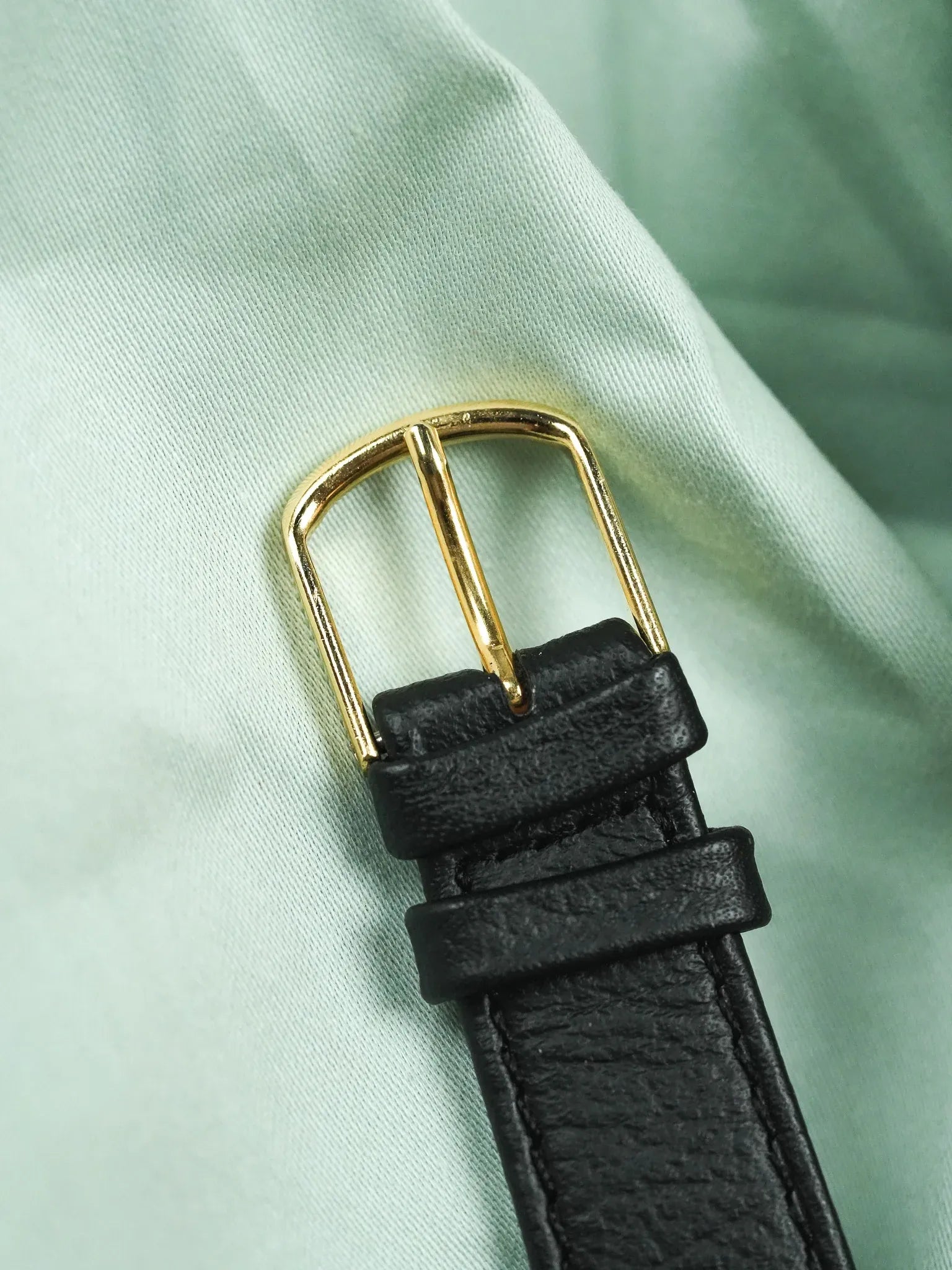 Universal Genève - Extra plate Manuel Tonneau Or - 1970s - Atelier Victor