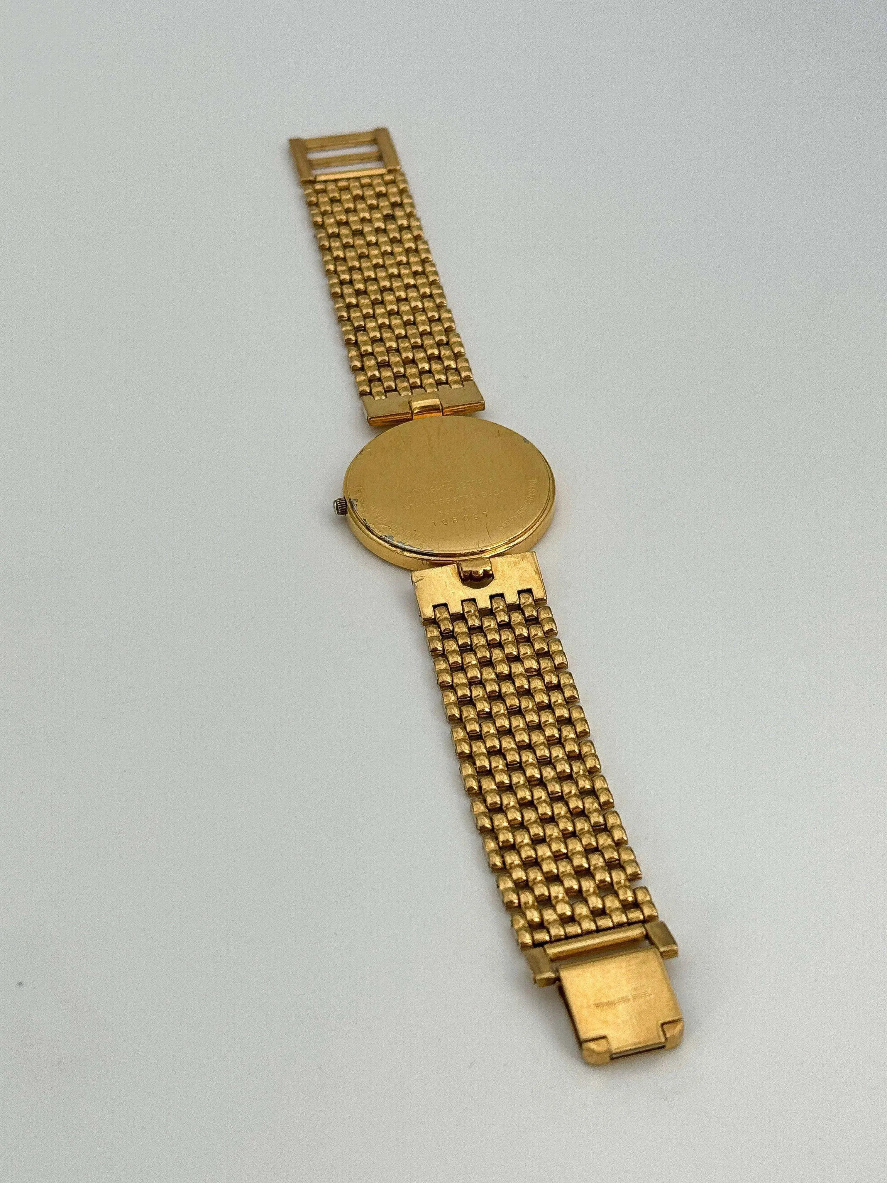 Universal Genève - Gold Grain de riz - 1970’s - Atelier Victor Paris - Vintage Watch Shop Dubai