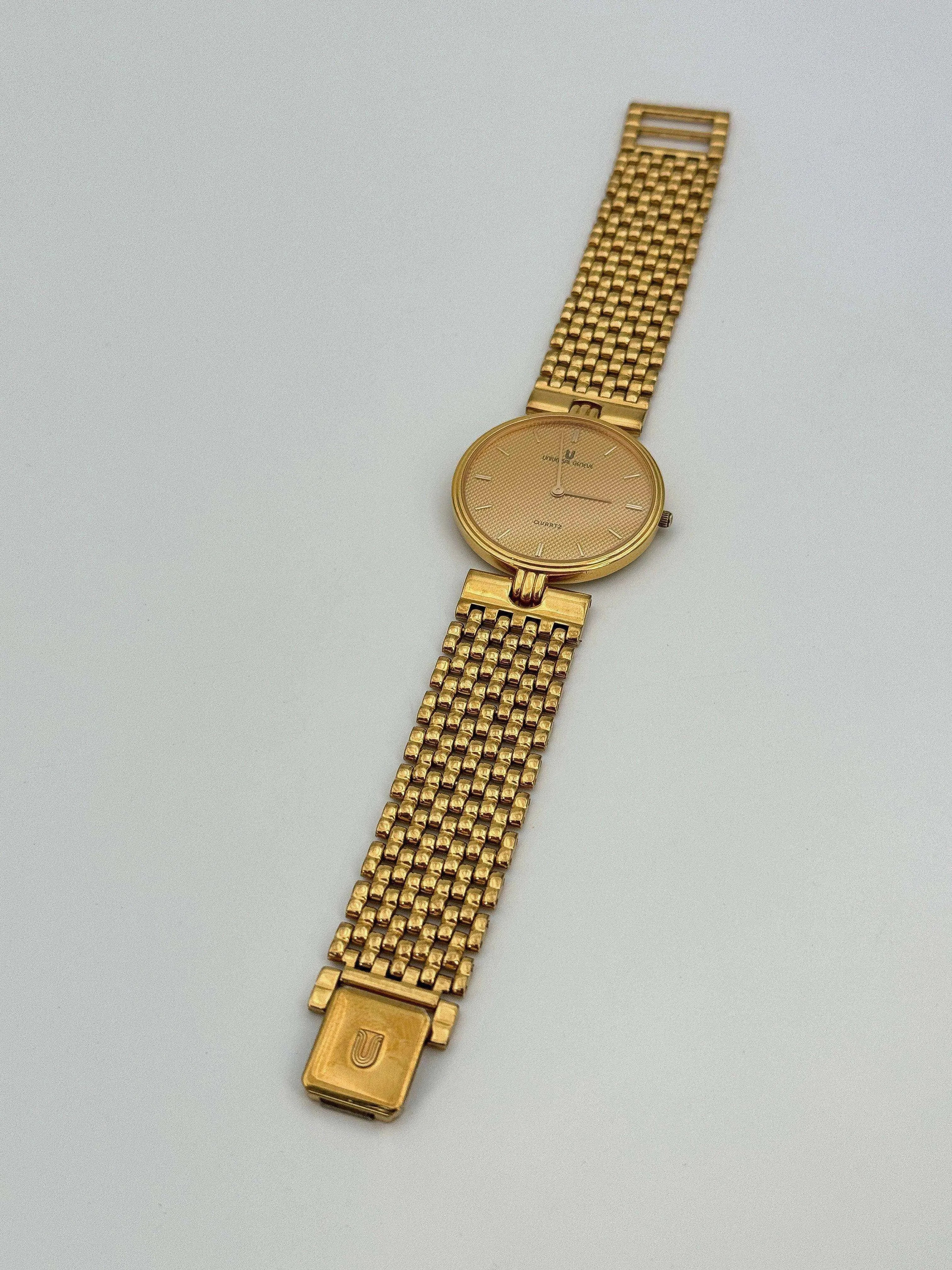 Universal Genève - Gold Grain de riz - 1970’s - Atelier Victor Paris - Vintage Watch Shop Dubai