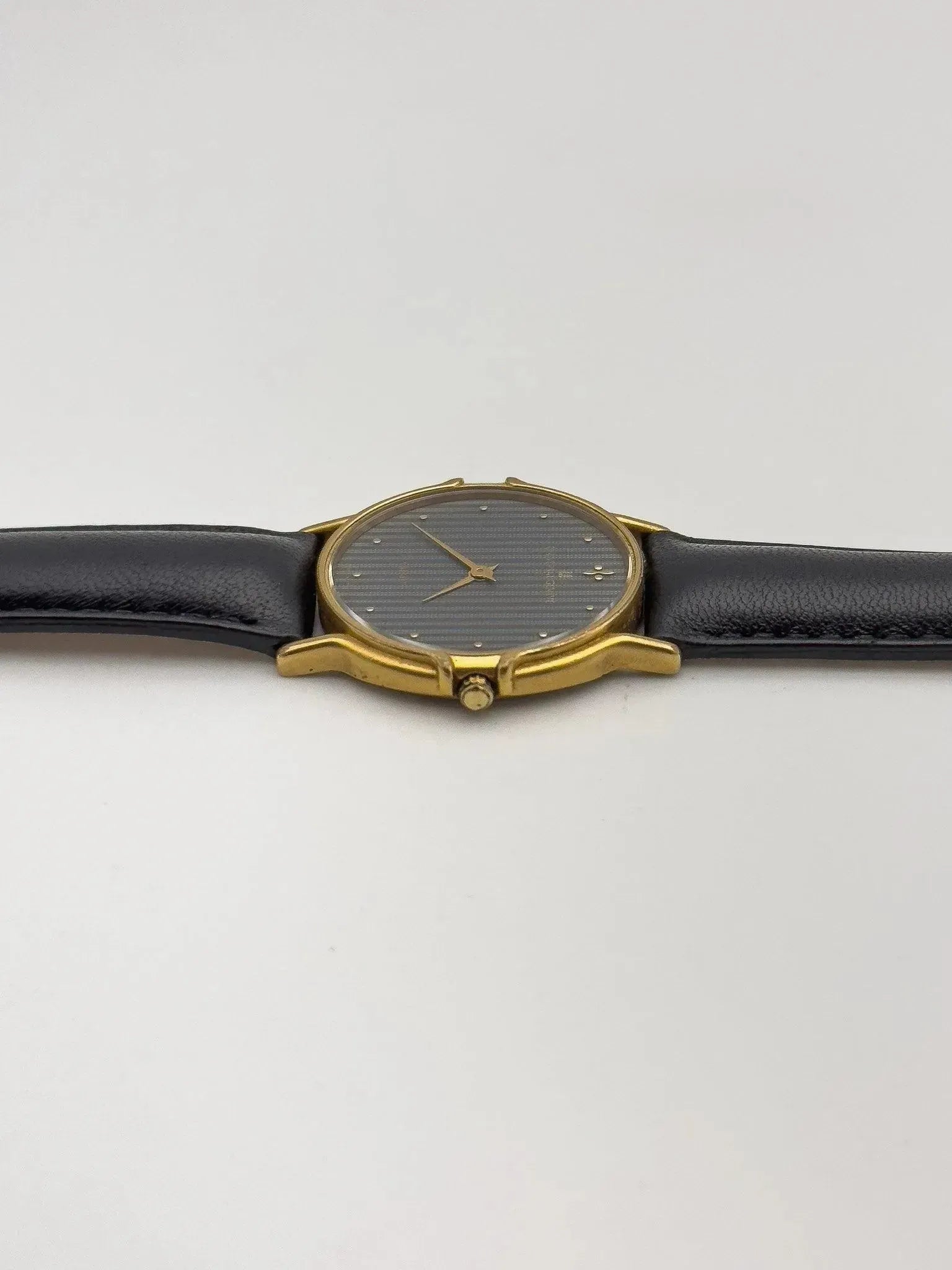 Universal Genève - Gris Tapisserie Plaqué or - 1980s - Atelier Victor