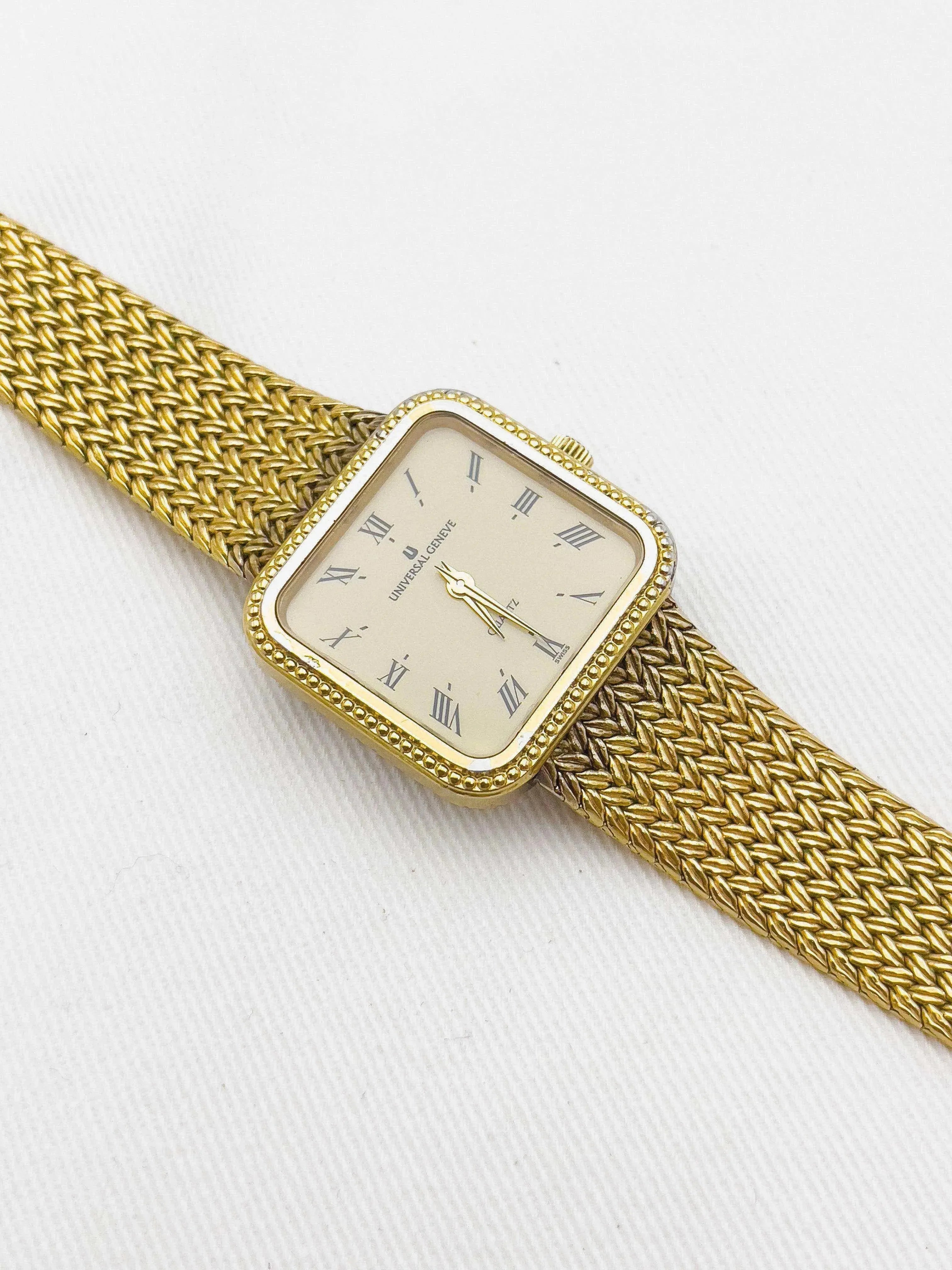 Universal Genève - Lady Gold Chic - 1970s - Atelier Victor Paris - Vintage Watch Shop Dubai