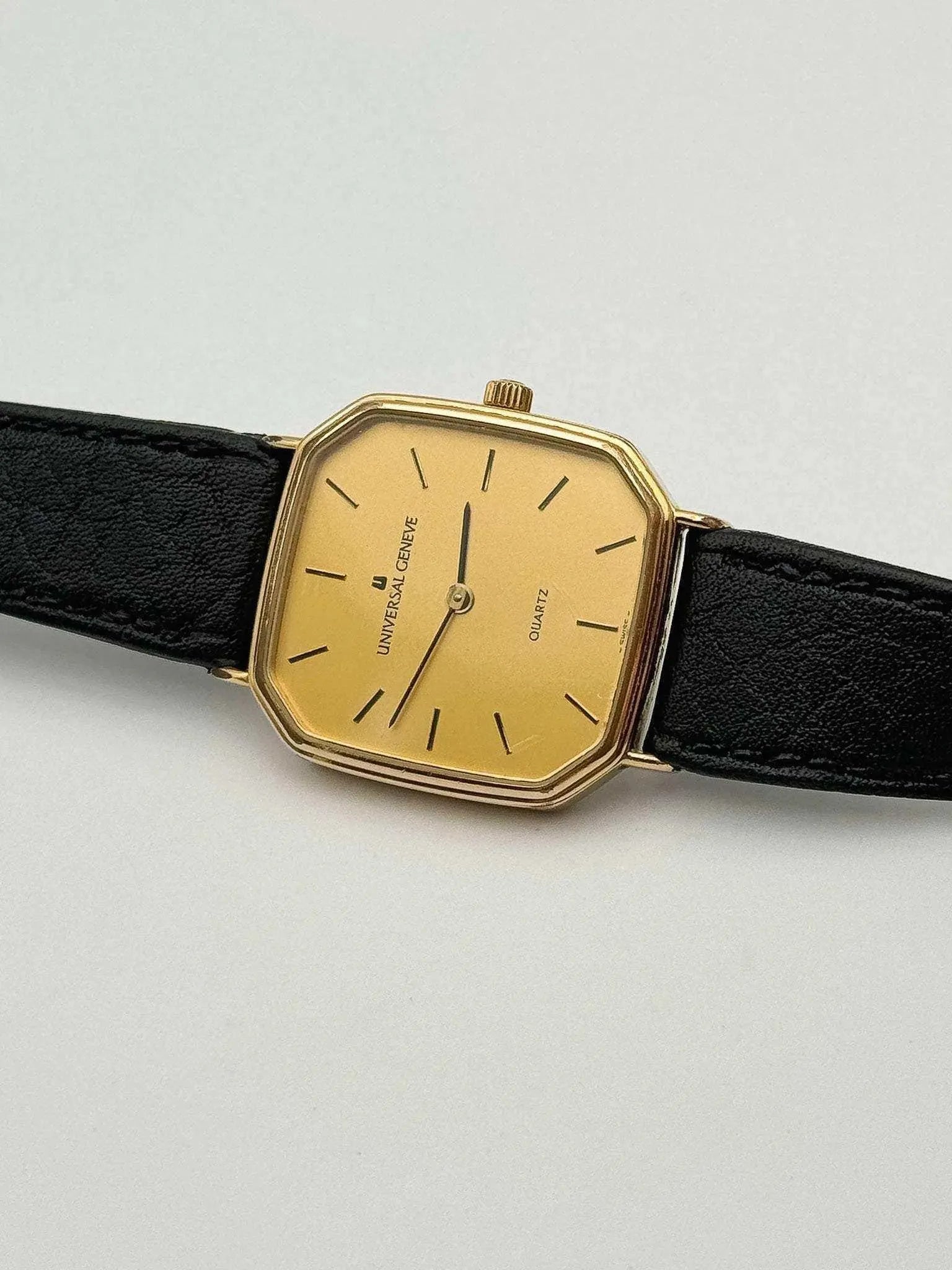 Universal Genève - Octogonal Gold - 1980s - Atelier Victor Paris - Vintage Watch Shop Dubai