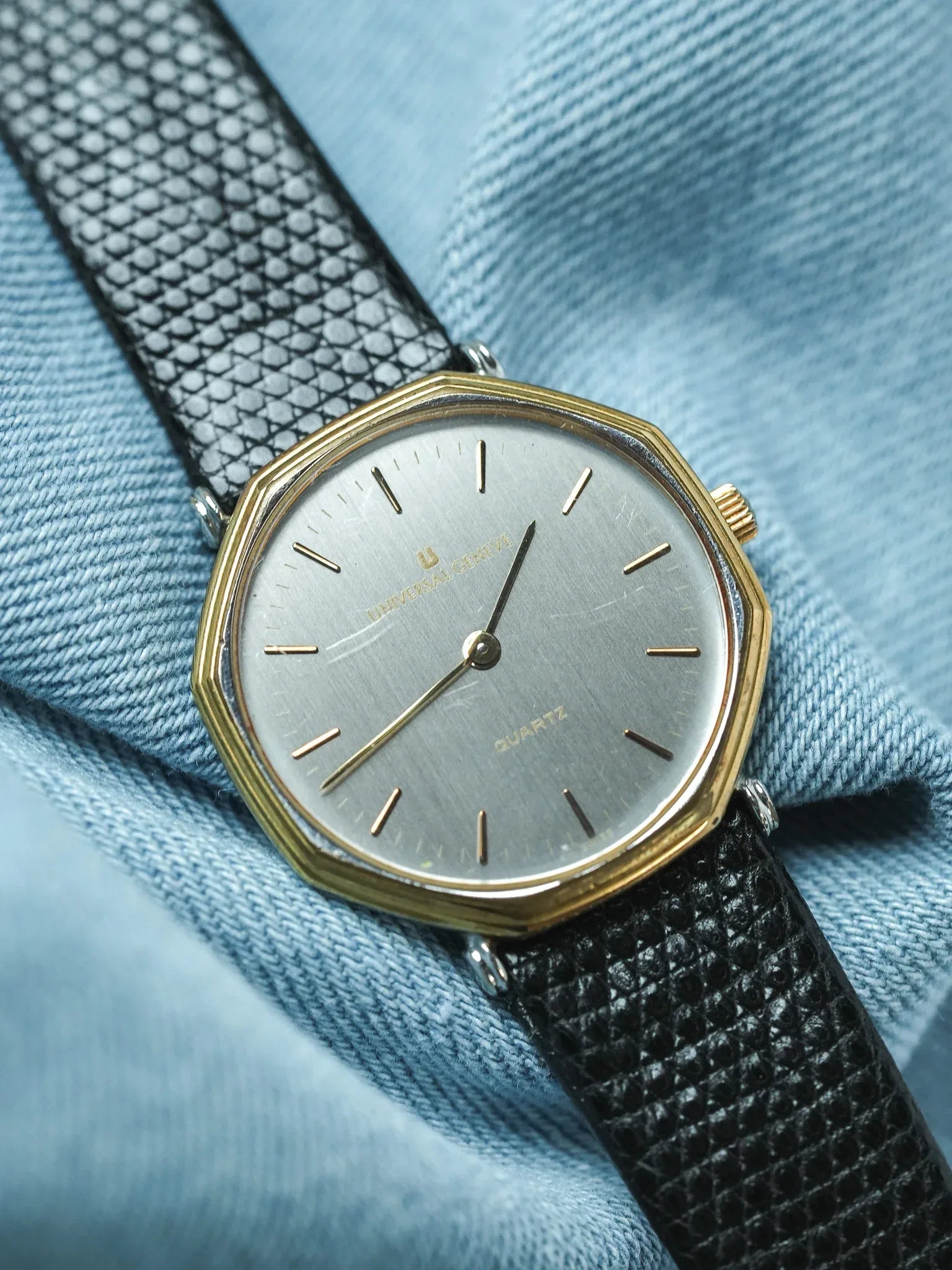 Universal Genève - Octogonale Extra Plate Acier or - 1980s - Atelier Victor