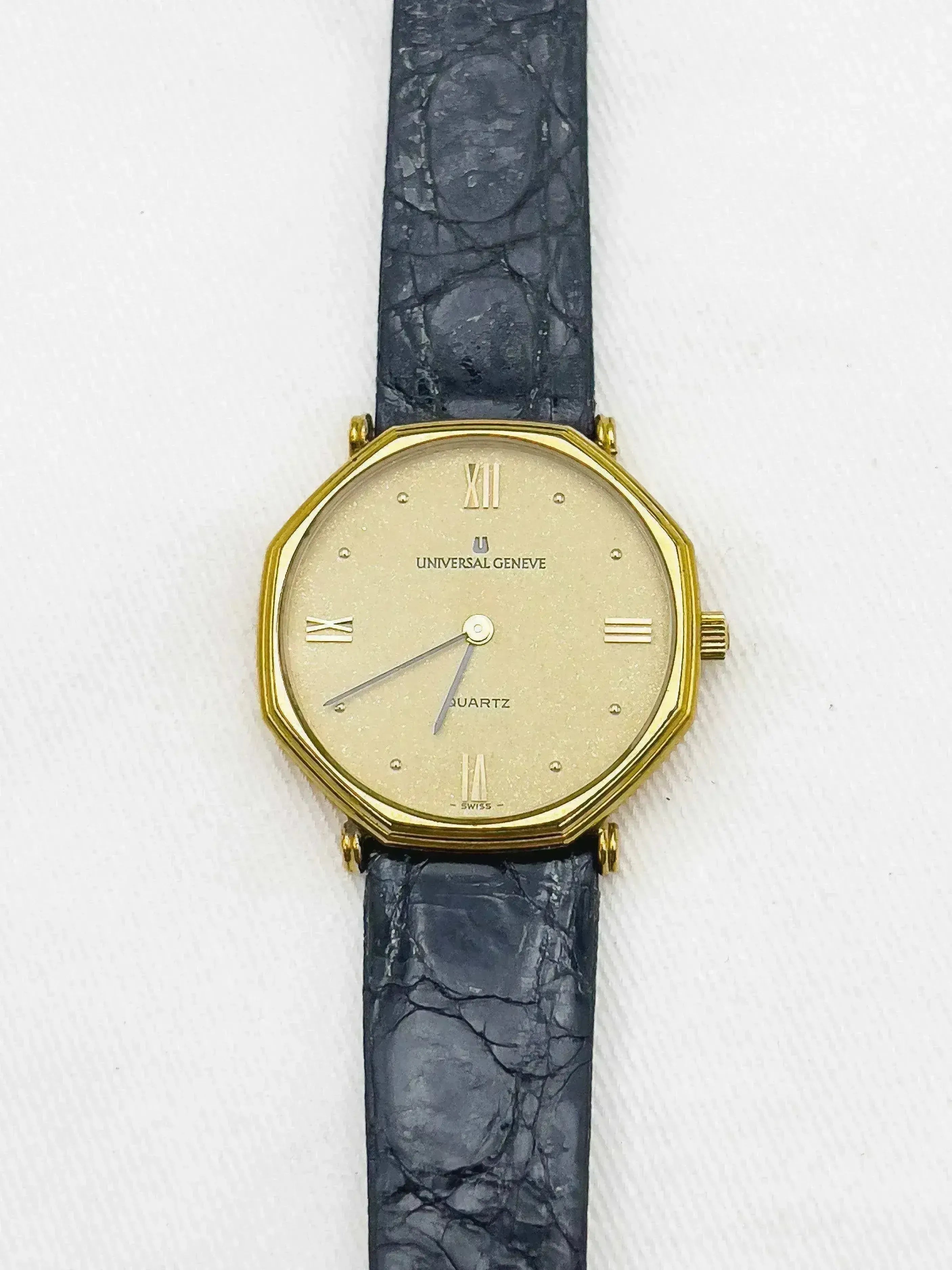 Universal Genève - Octogone Gold - 1970s - Atelier Victor