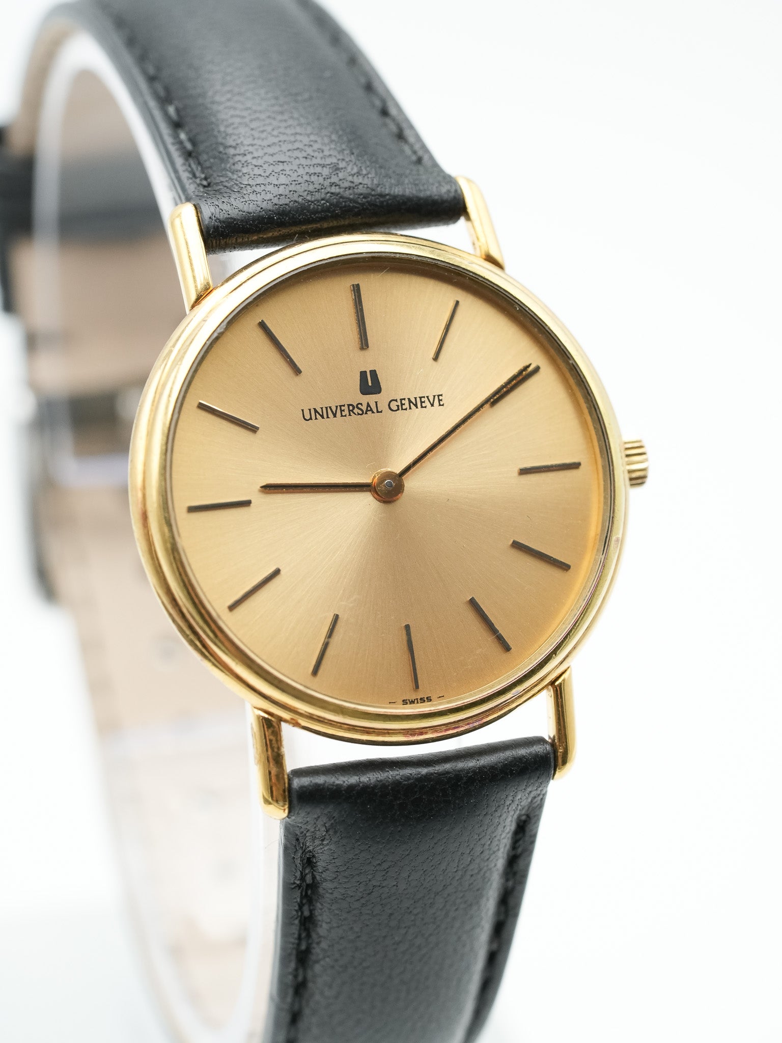 Universal Genève - Plaqué or Circle Ultra Slim Manuel - 1980s - Atelier Victor - Vintage Shop